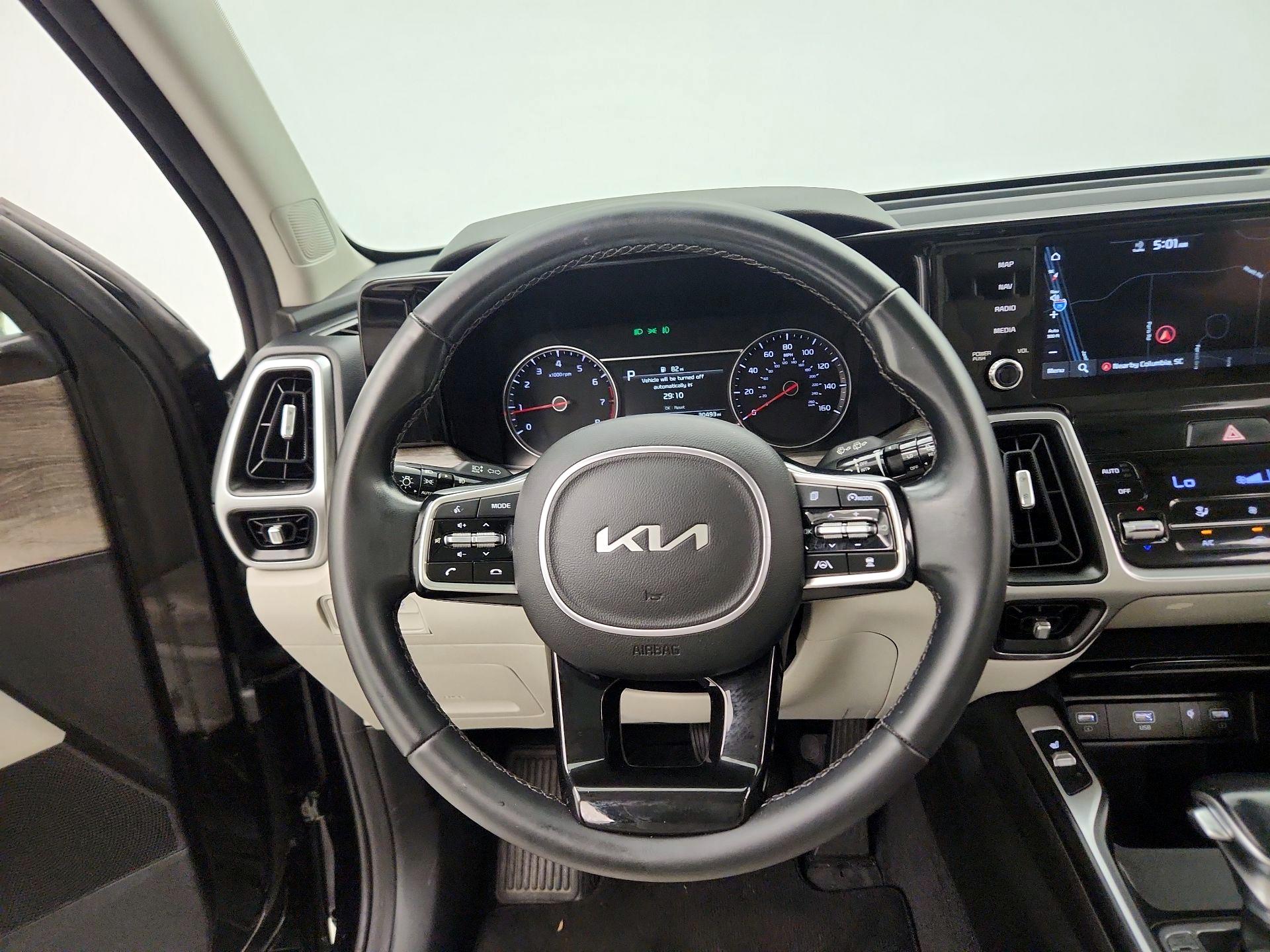 Thumbnail: 2022 Kia Sorento - 10