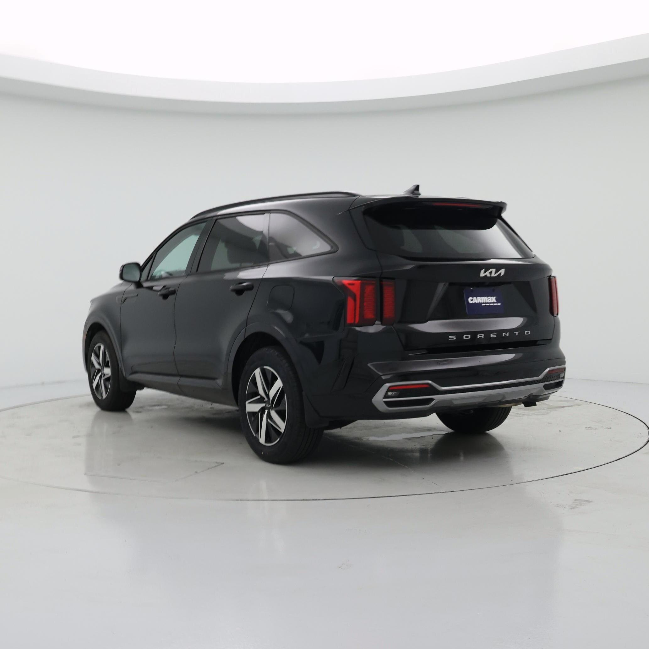 Thumbnail: 2022 Kia Sorento - 2