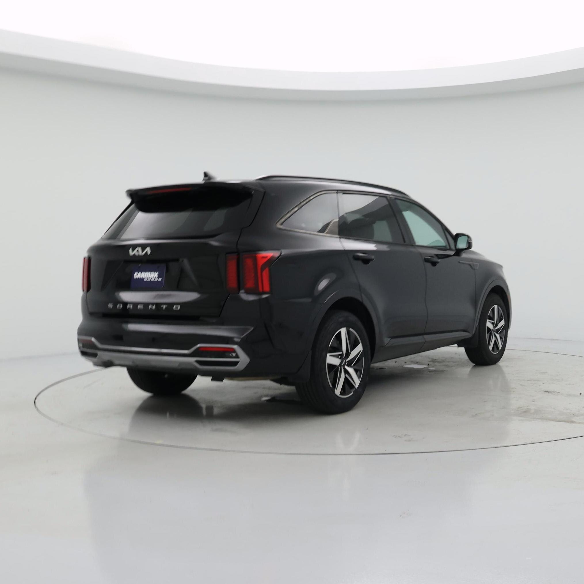 Thumbnail: 2022 Kia Sorento - 8