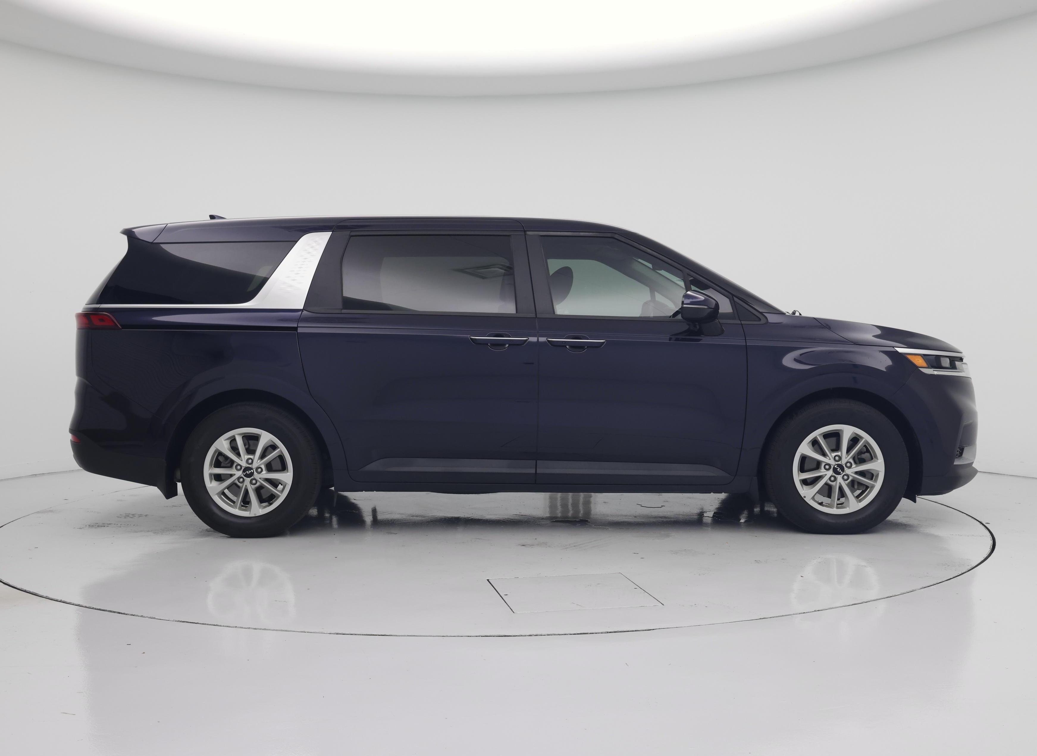 Thumbnail: 2024 Kia Carnival - 7