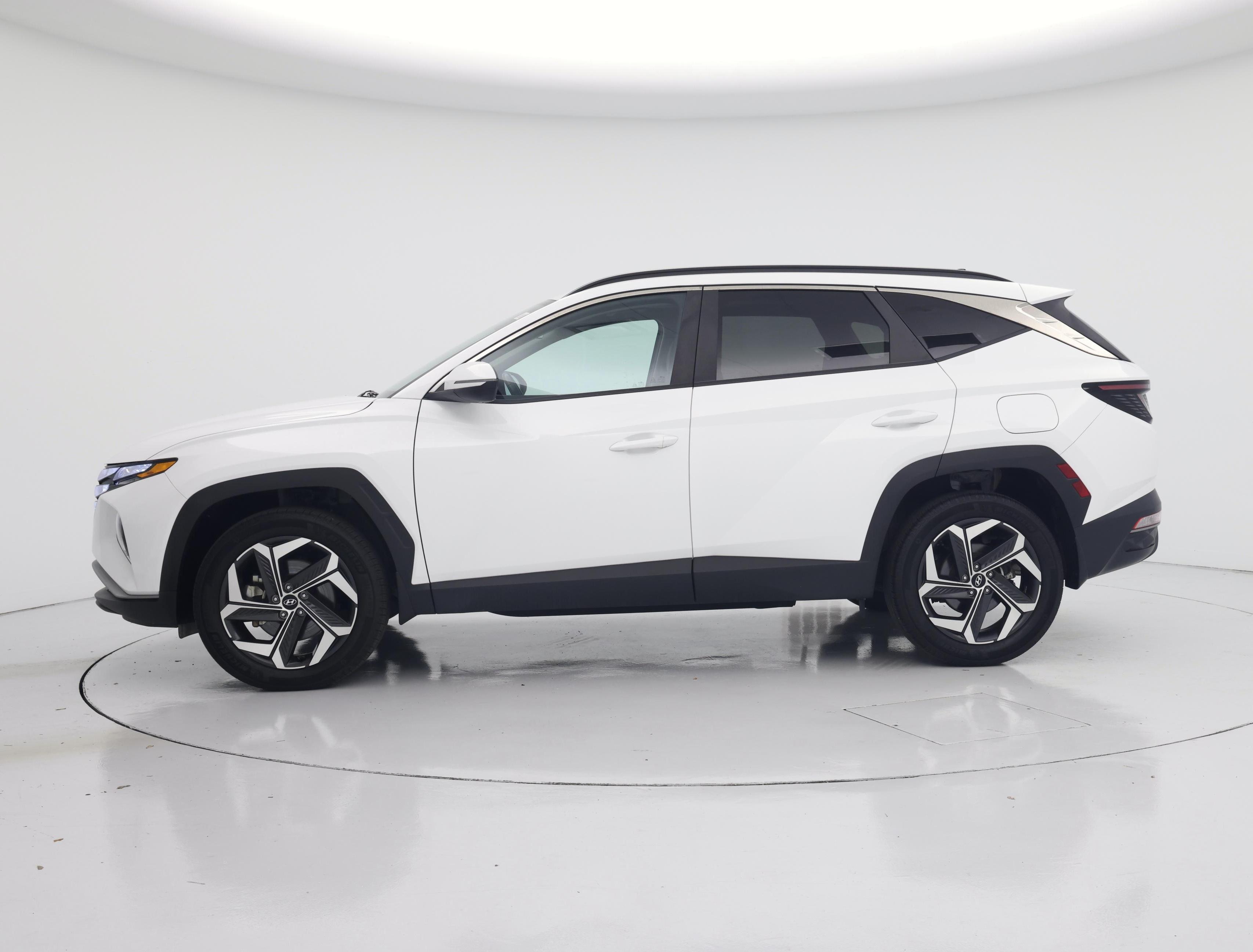 Thumbnail: 2023 Hyundai Tucson - 3