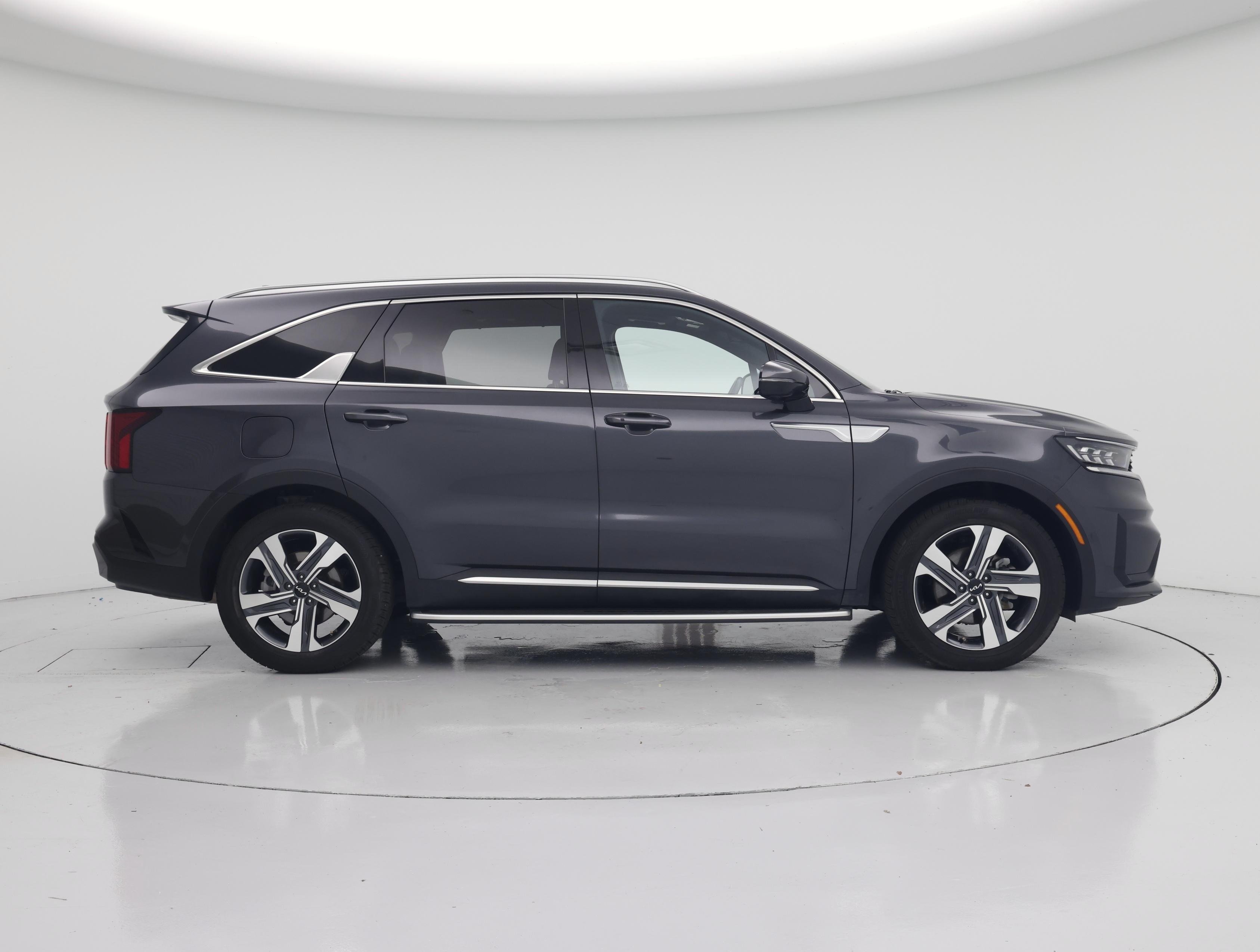Thumbnail: 2023 Kia Sorento - 7