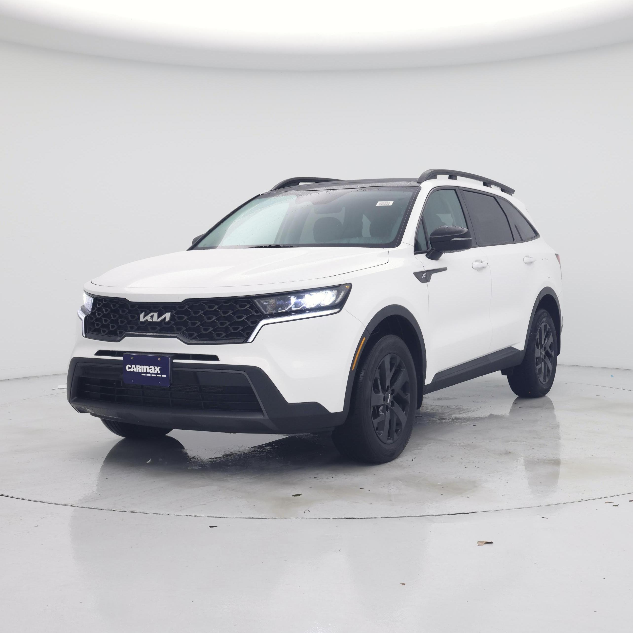 Thumbnail: 2023 Kia Sorento - 4