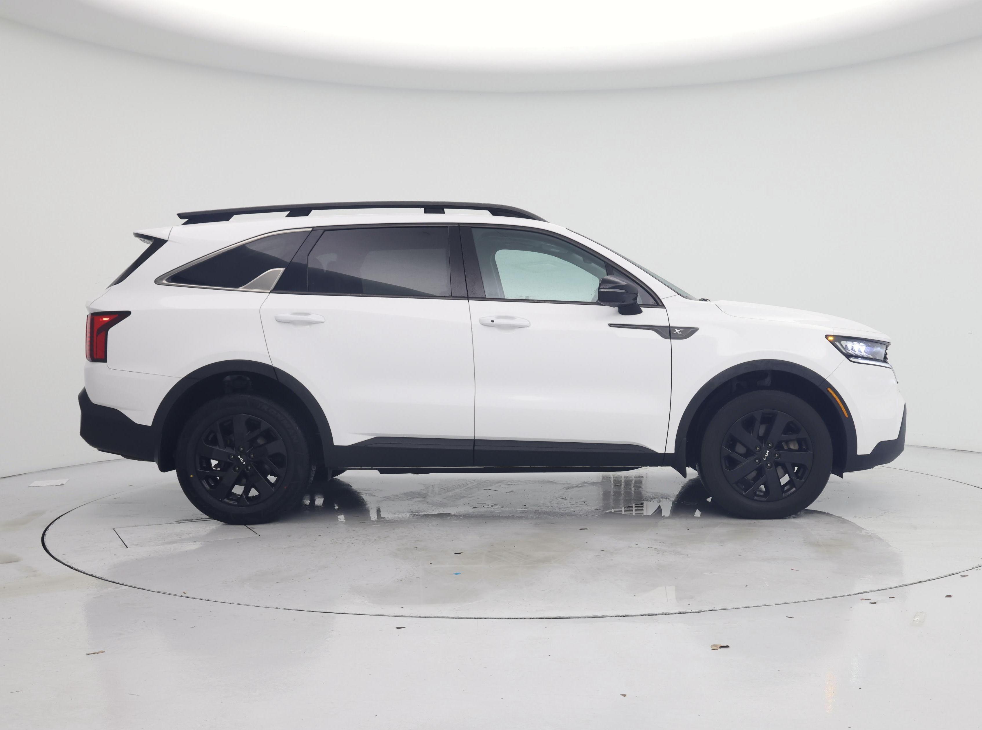 Thumbnail: 2023 Kia Sorento - 7