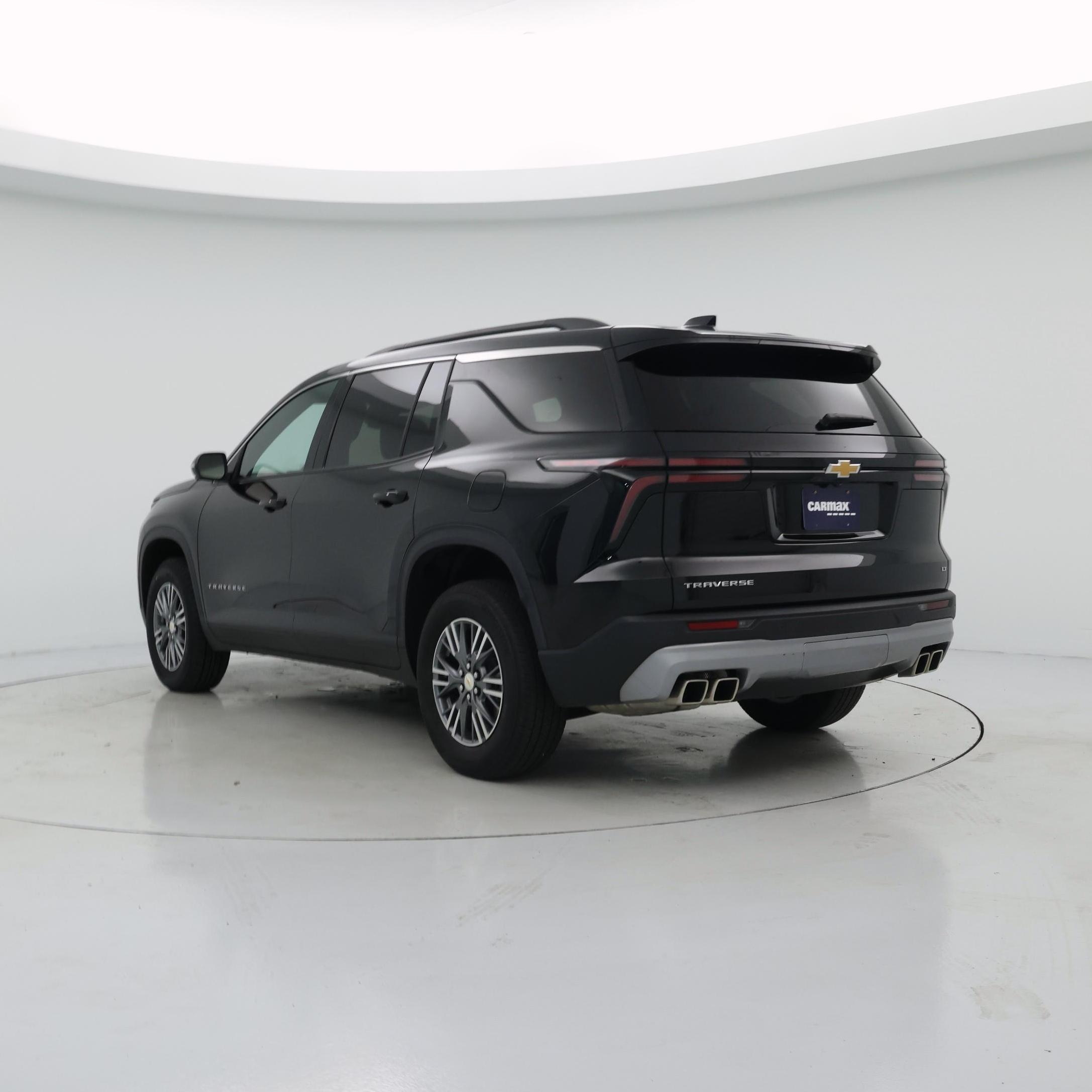 Thumbnail: 2024 Chevrolet Traverse - 2