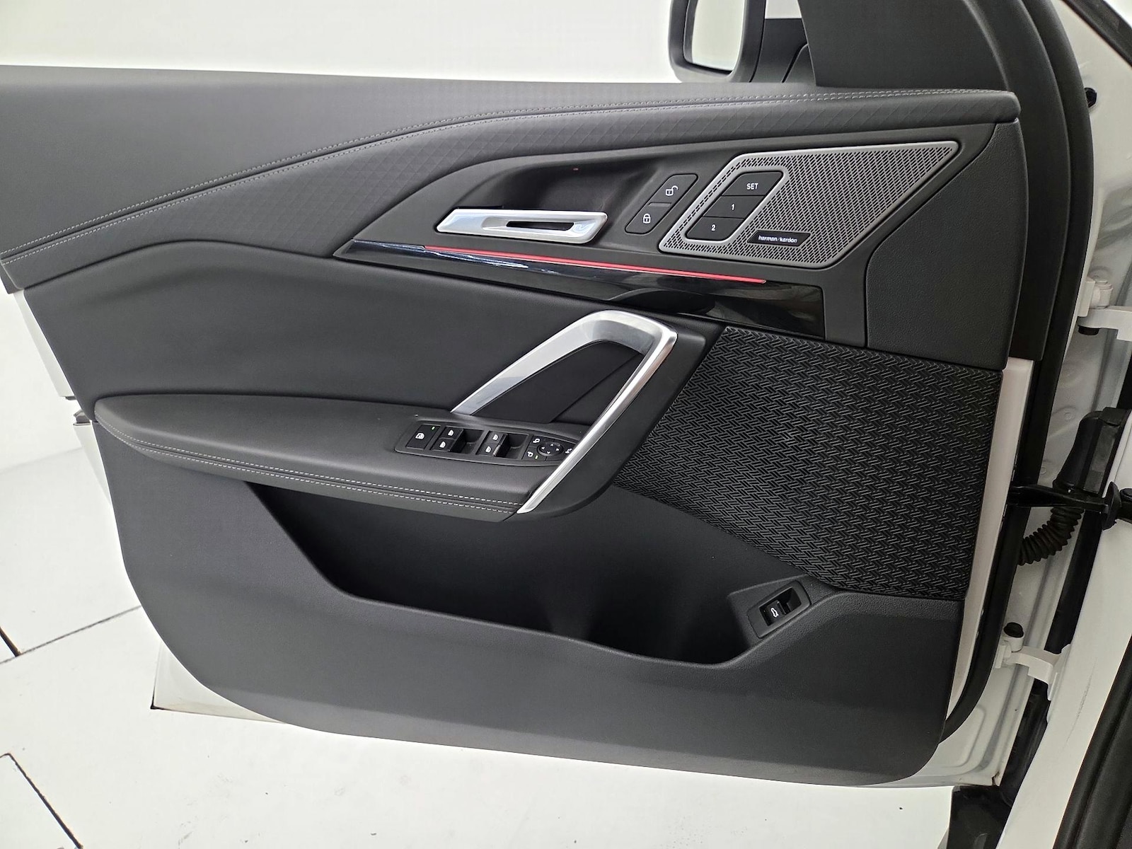 2026 BMW X2 28i - Photo 13