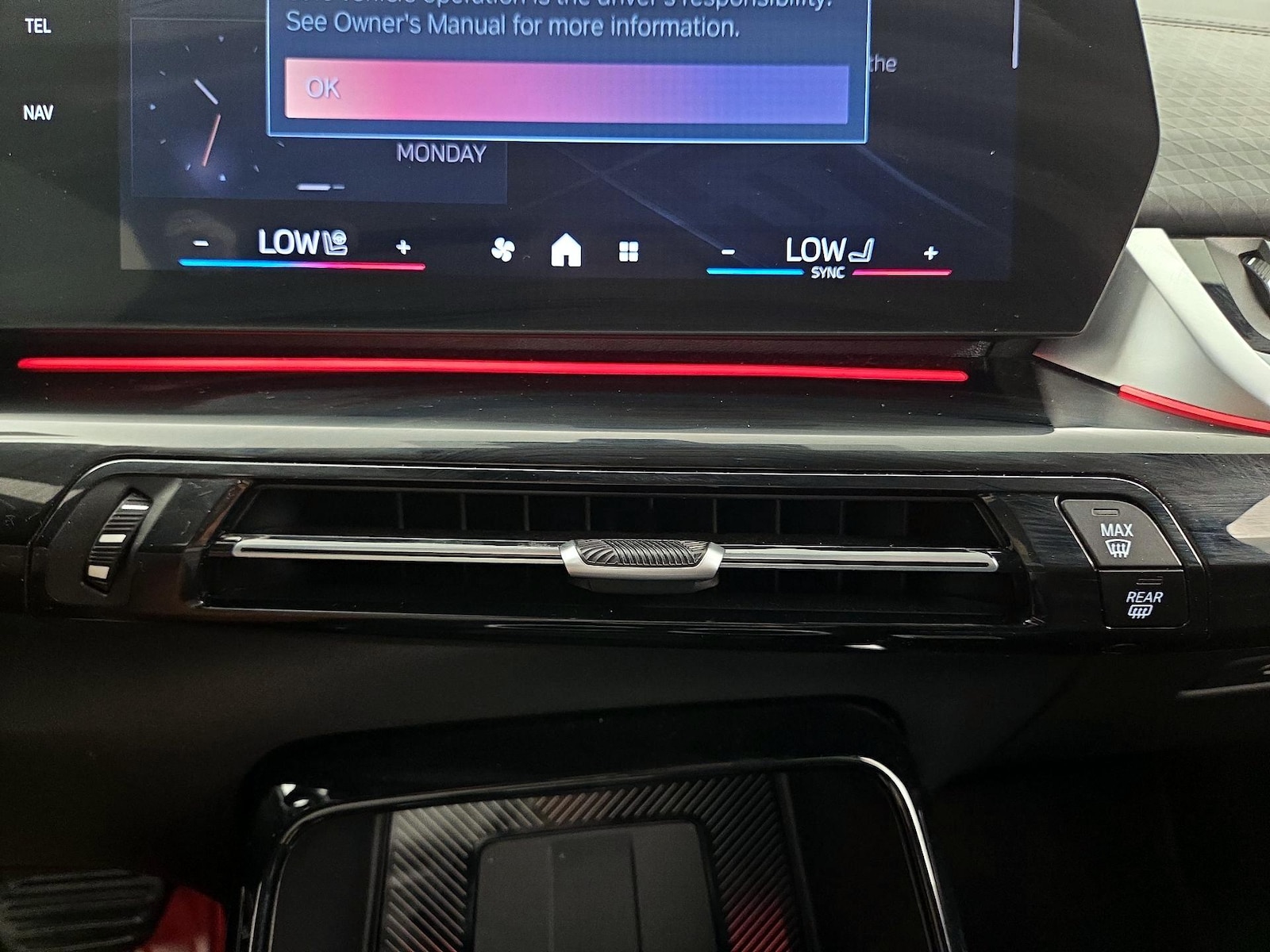 2026 BMW X2 28i - Photo 17