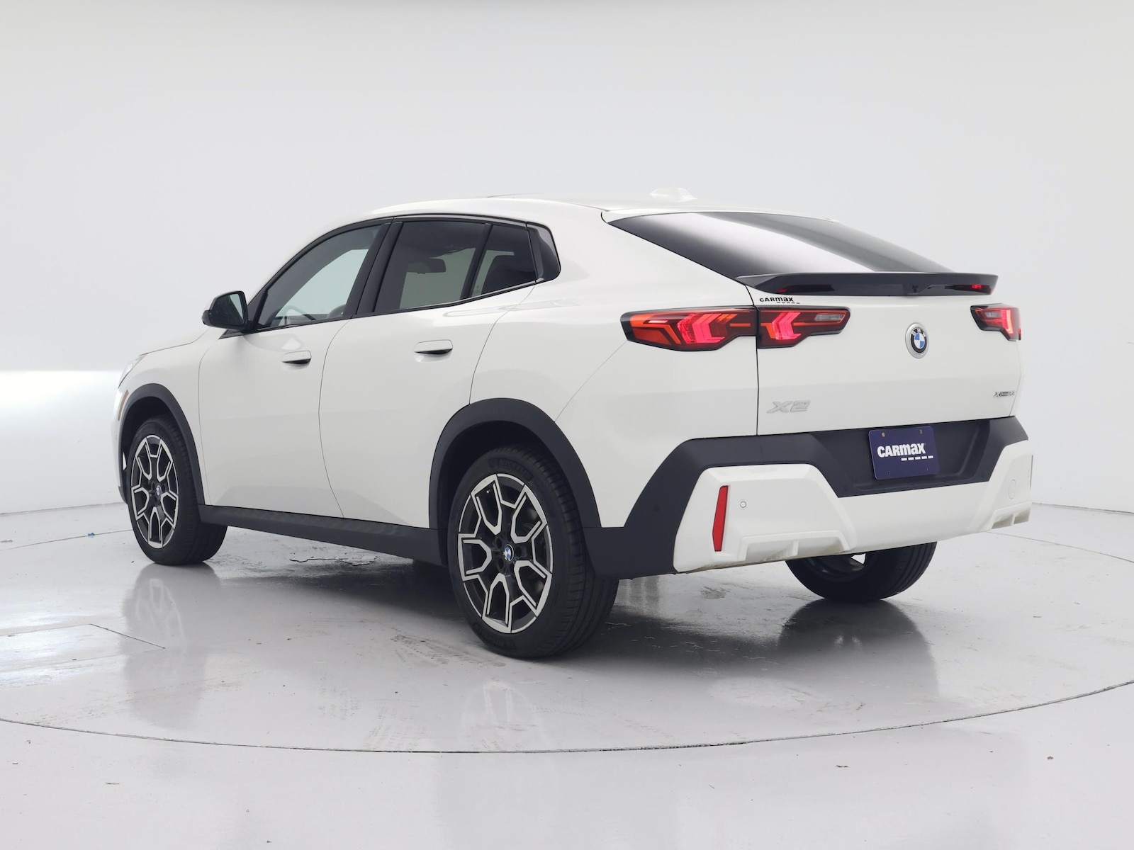 2026 BMW X2 28i - Photo 3