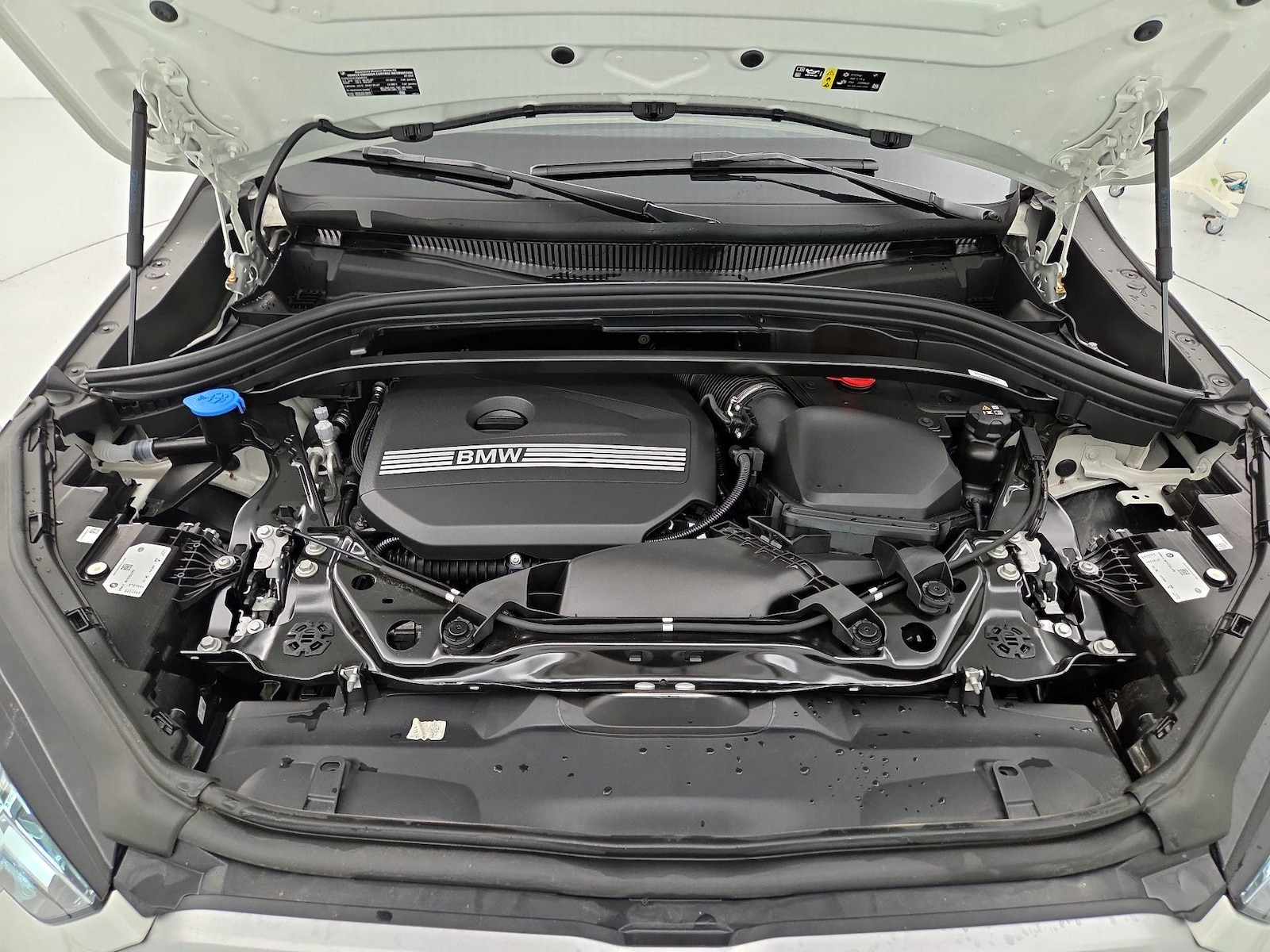 2026 BMW X2 28i - Photo 22
