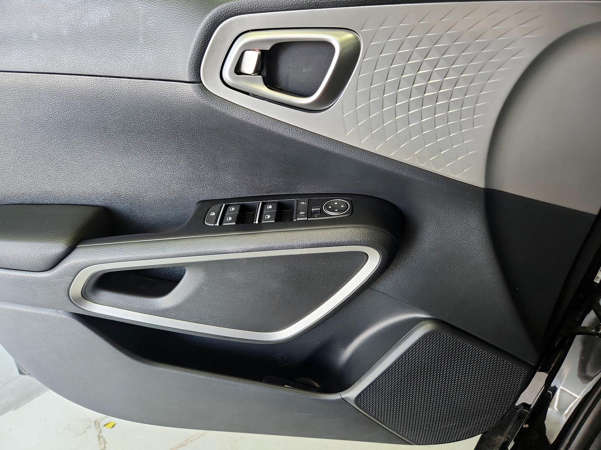 Thumbnail: 2025 Kia Soul - 12