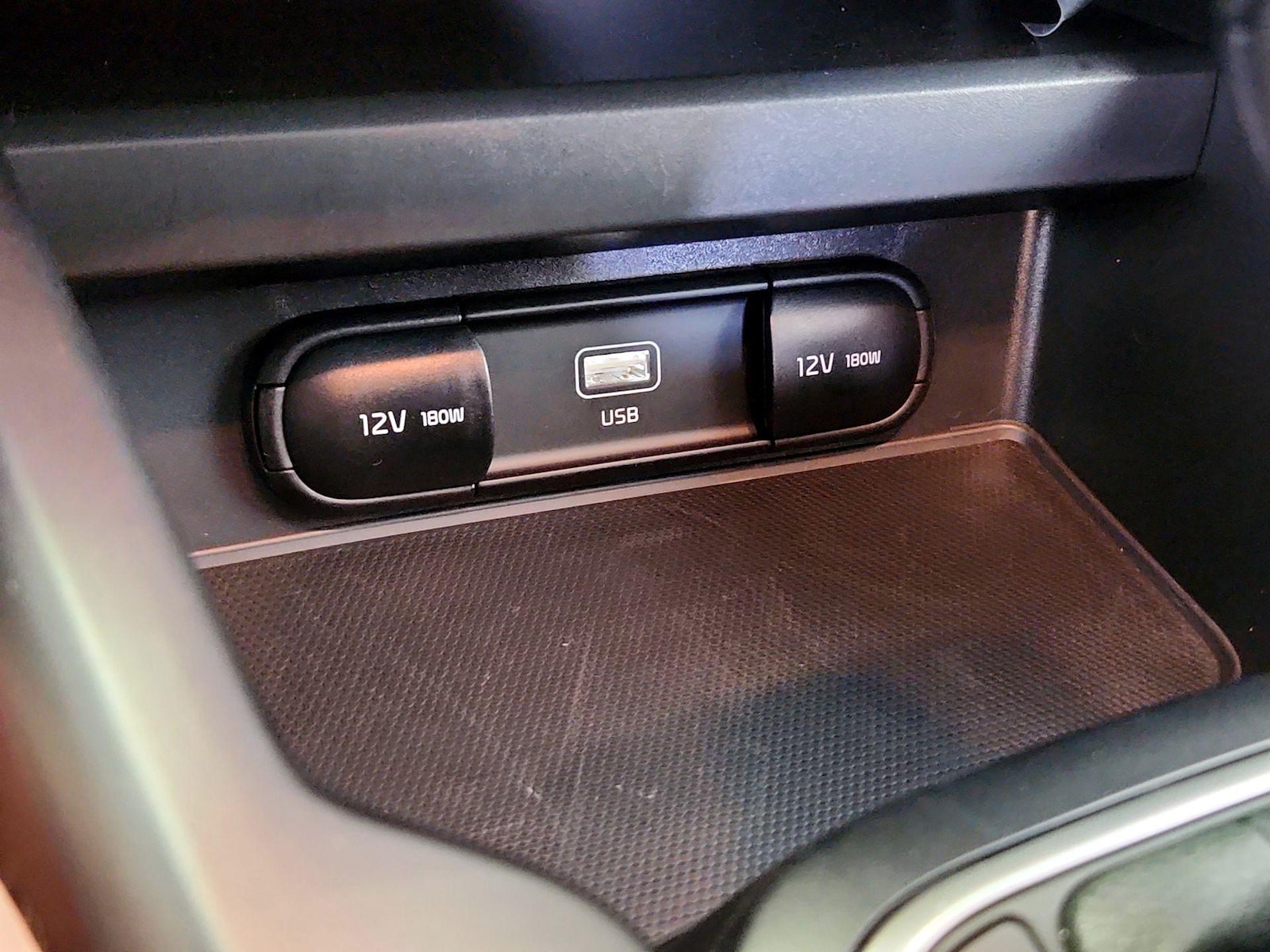2025 Kia Soul LX - Photo 19