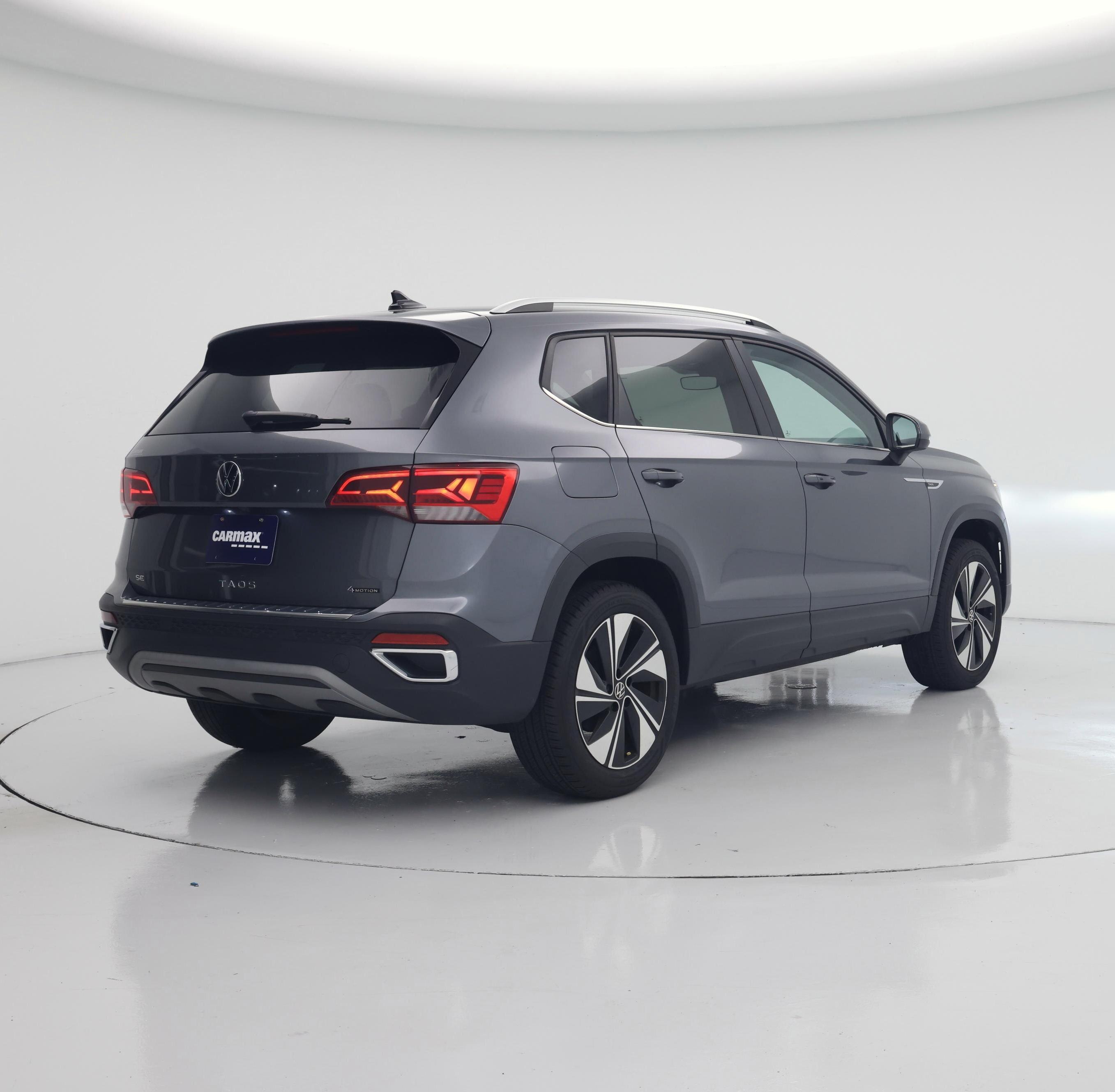 Thumbnail: 2023 Volkswagen Taos - 8