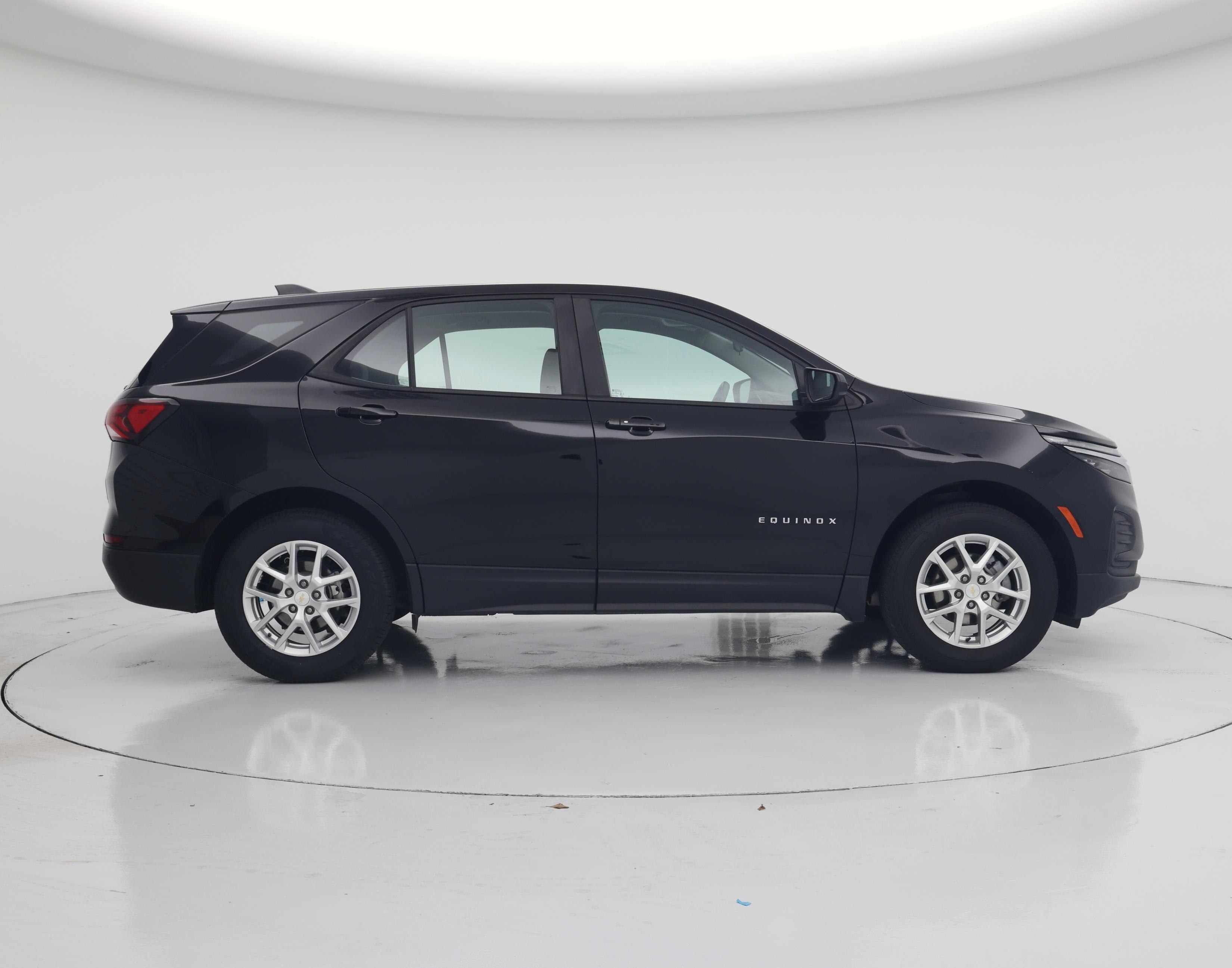 Thumbnail: 2023 Chevrolet Equinox - 7