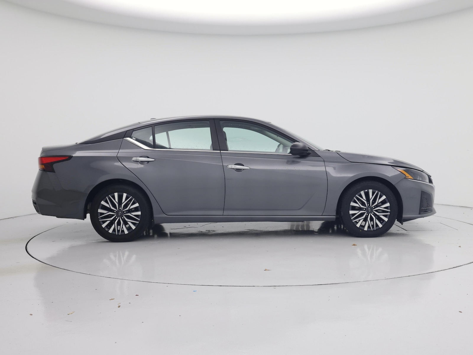 2025 Nissan Altima SV - Photo 8