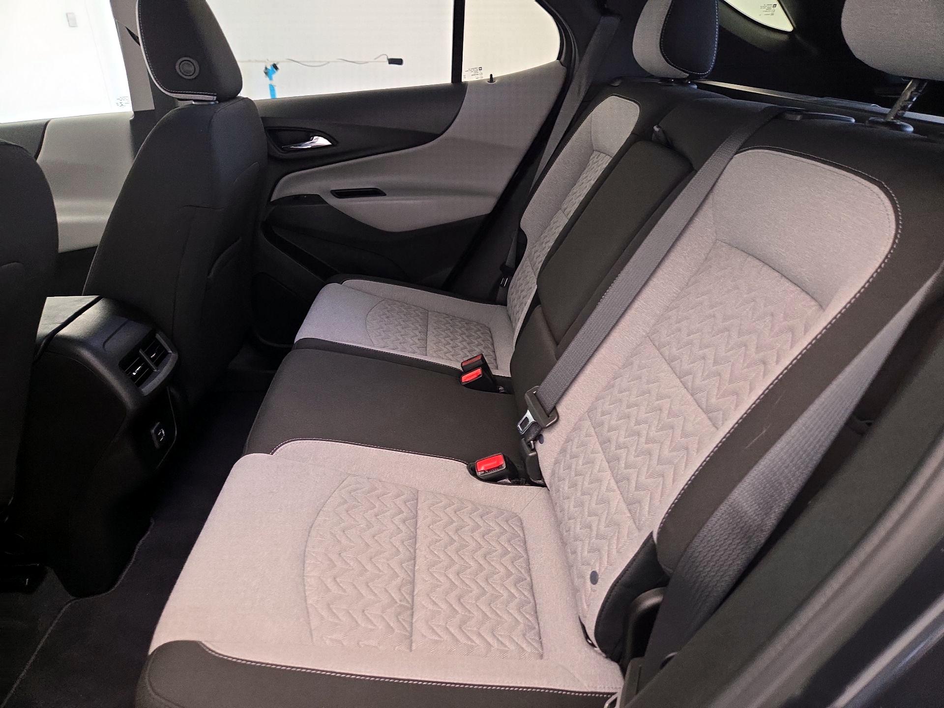 Thumbnail: 2022 Chevrolet Equinox - 19