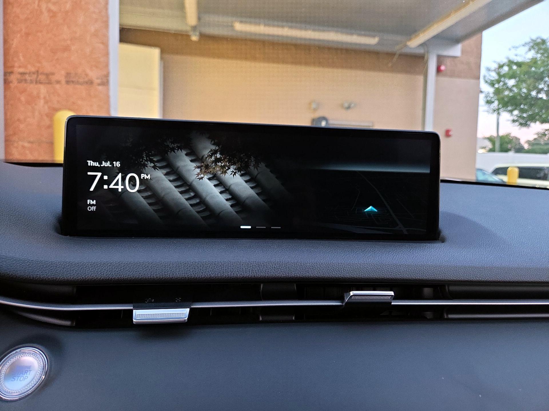 Thumbnail: 2025 Genesis GV70 - 15