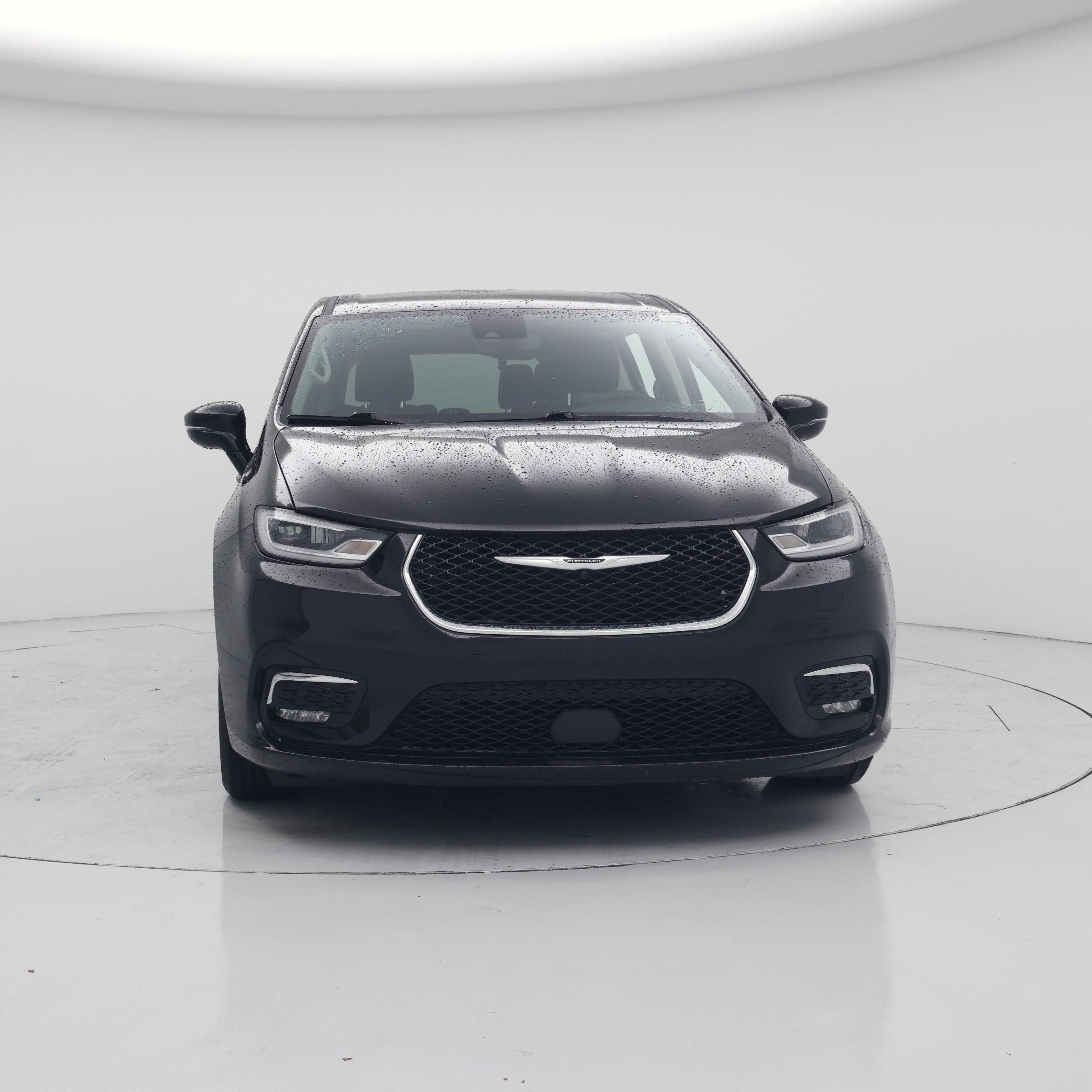 Thumbnail: 2024 Chrysler Pacifica - 5