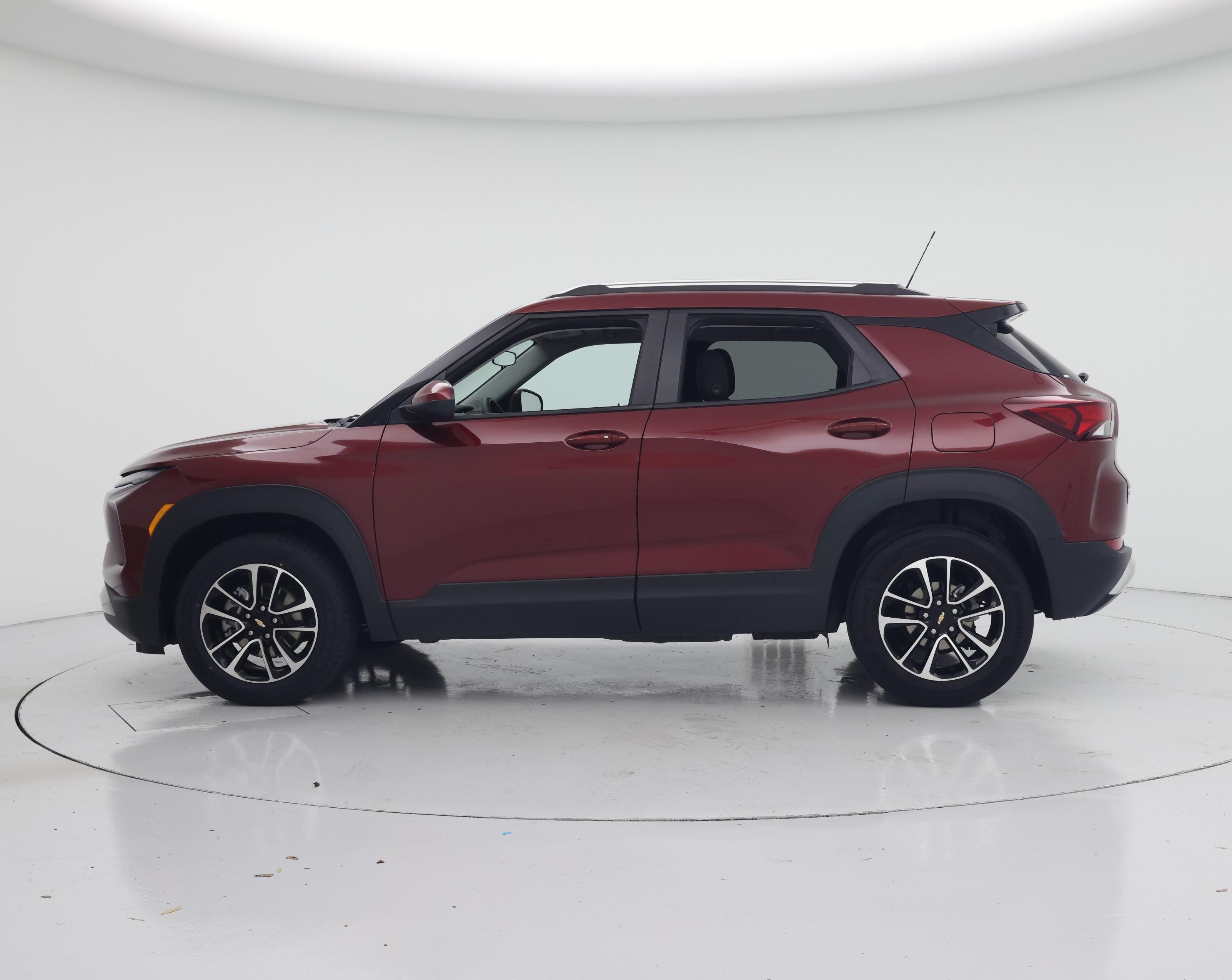Thumbnail: 2025 Chevrolet TrailBlazer - 3