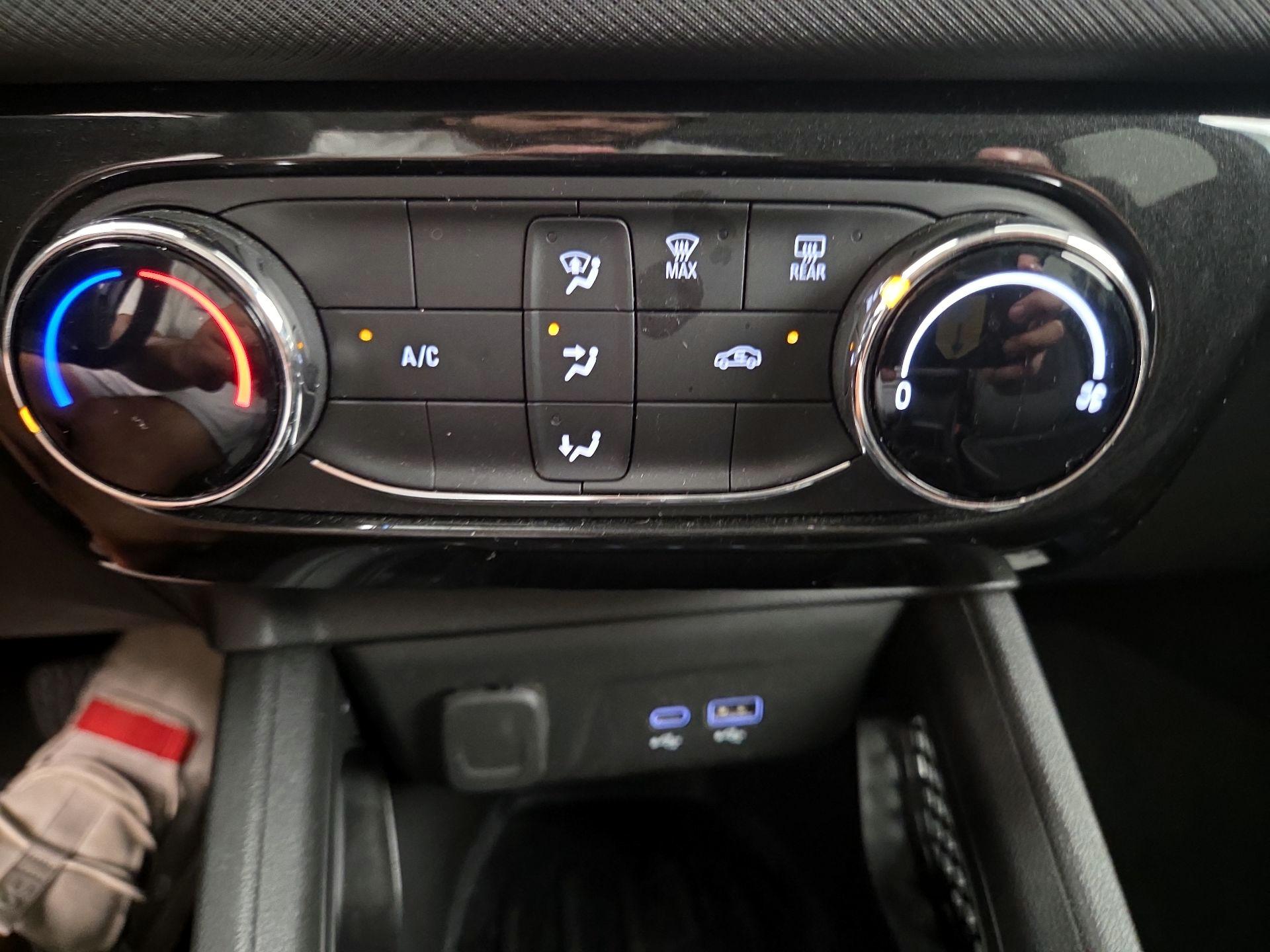Thumbnail: 2025 Chevrolet TrailBlazer - 16