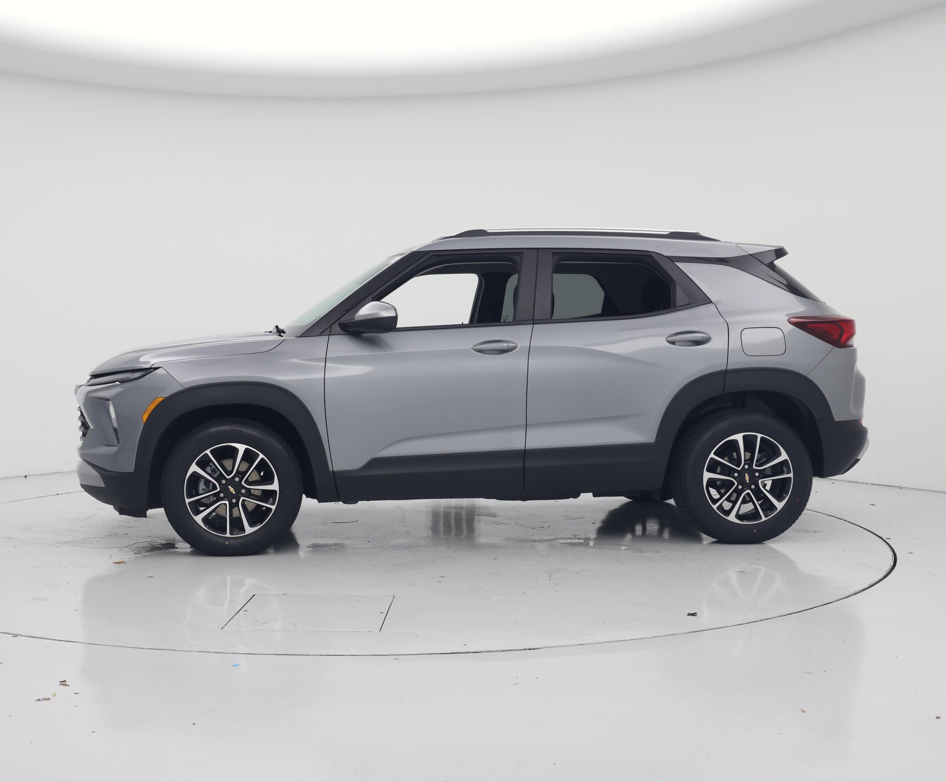 Thumbnail: 2025 Chevrolet TrailBlazer - 3