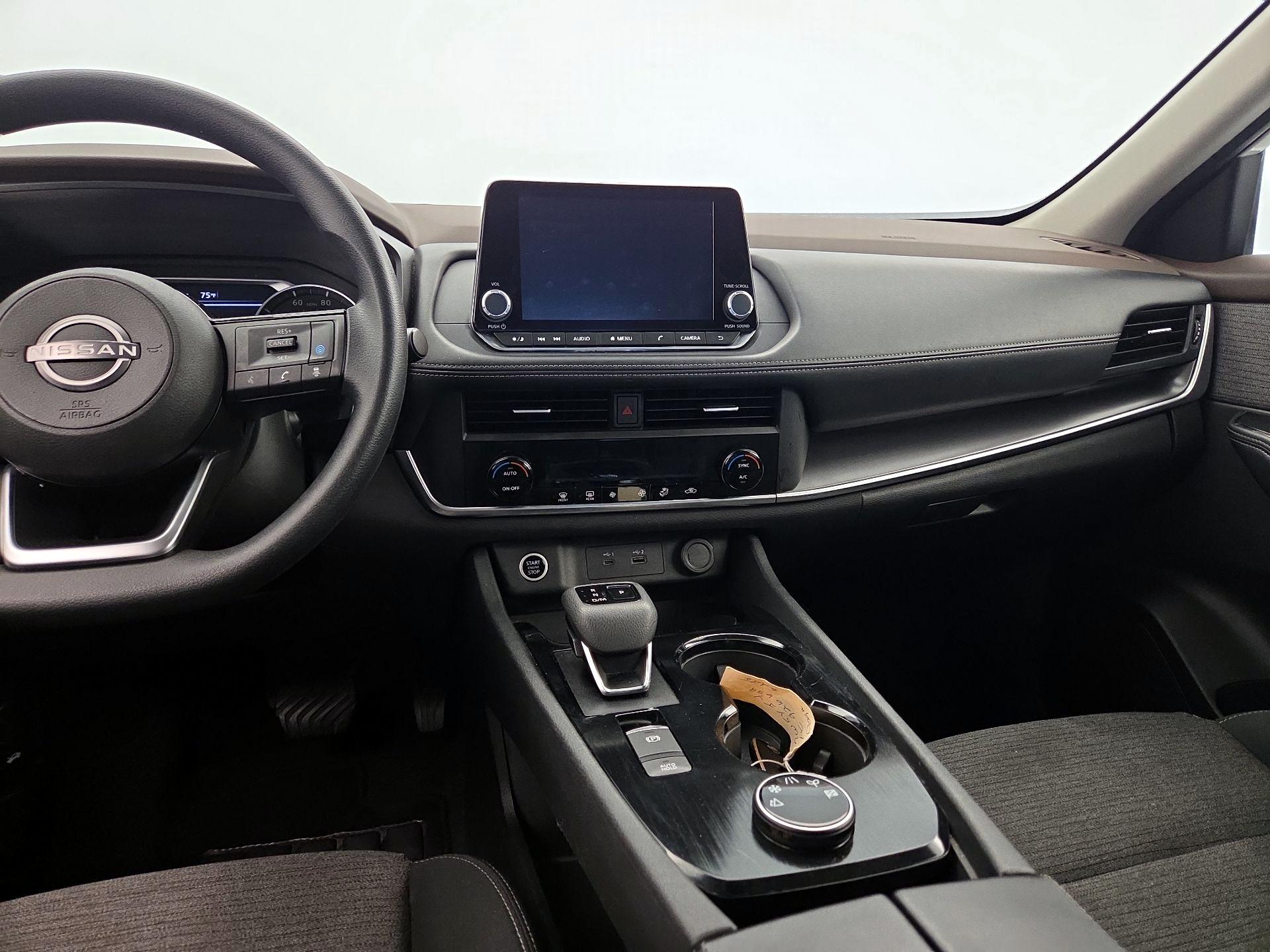 Thumbnail: 2023 Nissan Rogue - 9