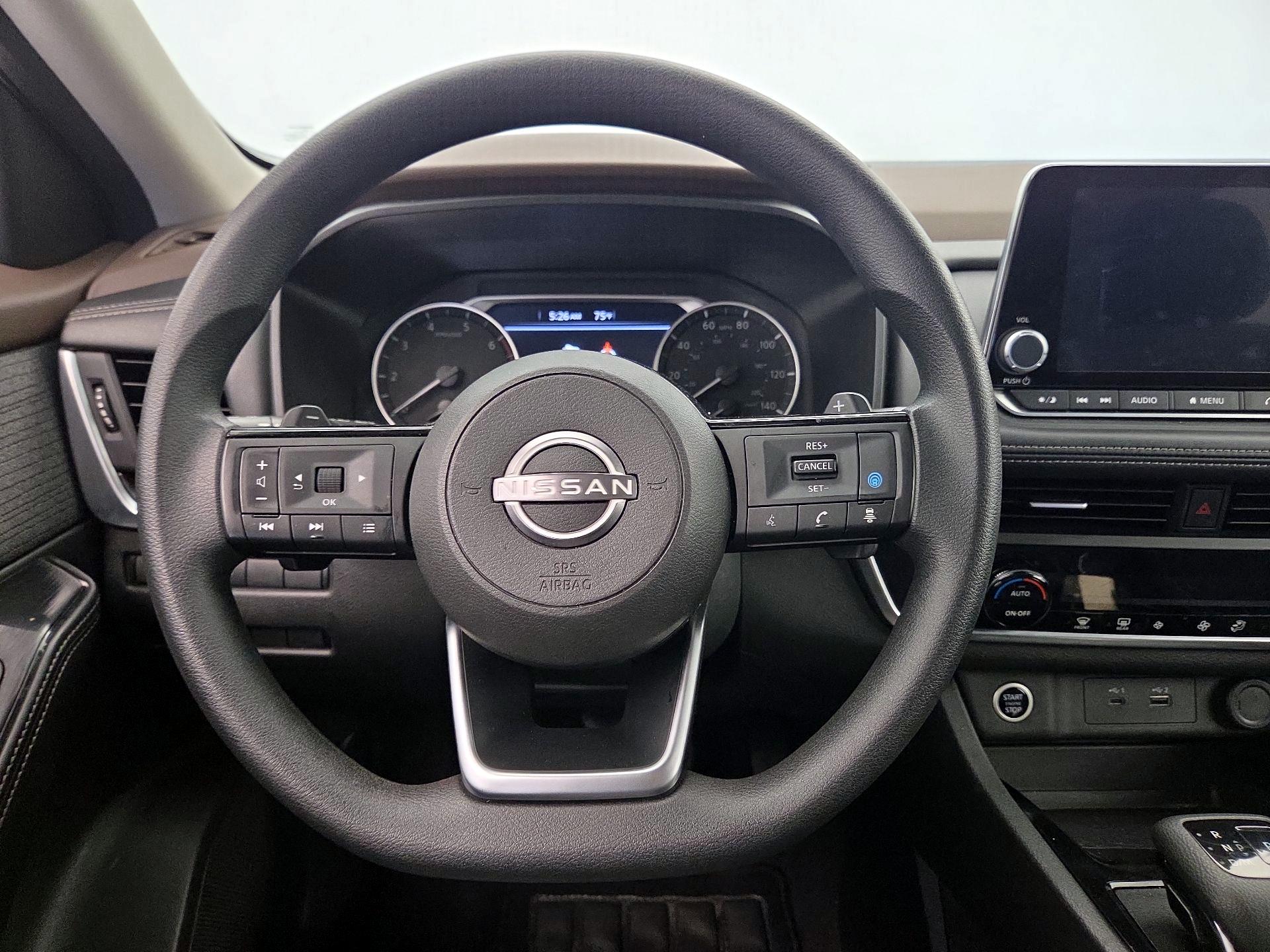 Thumbnail: 2023 Nissan Rogue - 10