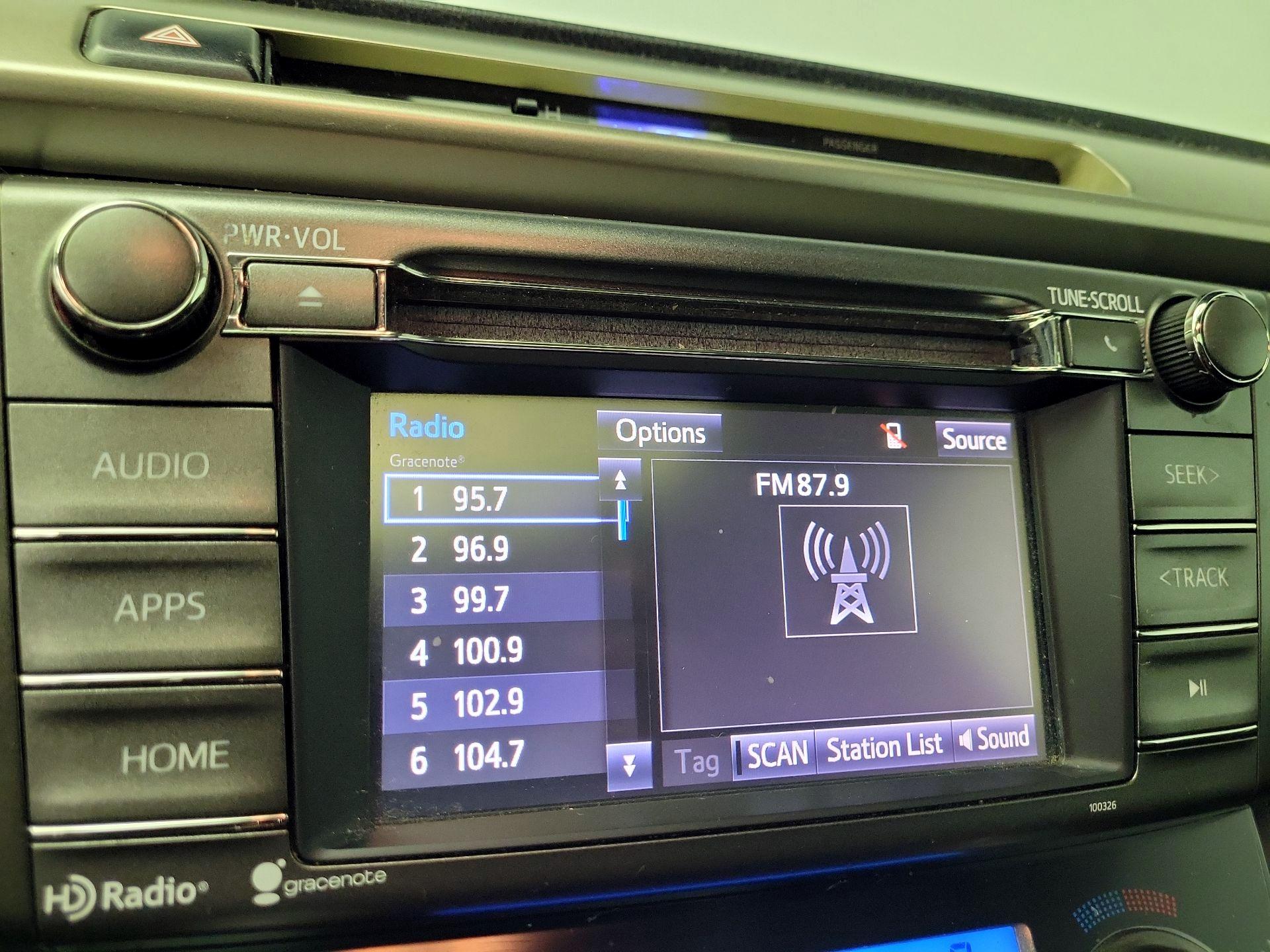 Thumbnail: 2014 Toyota RAV4 - 15