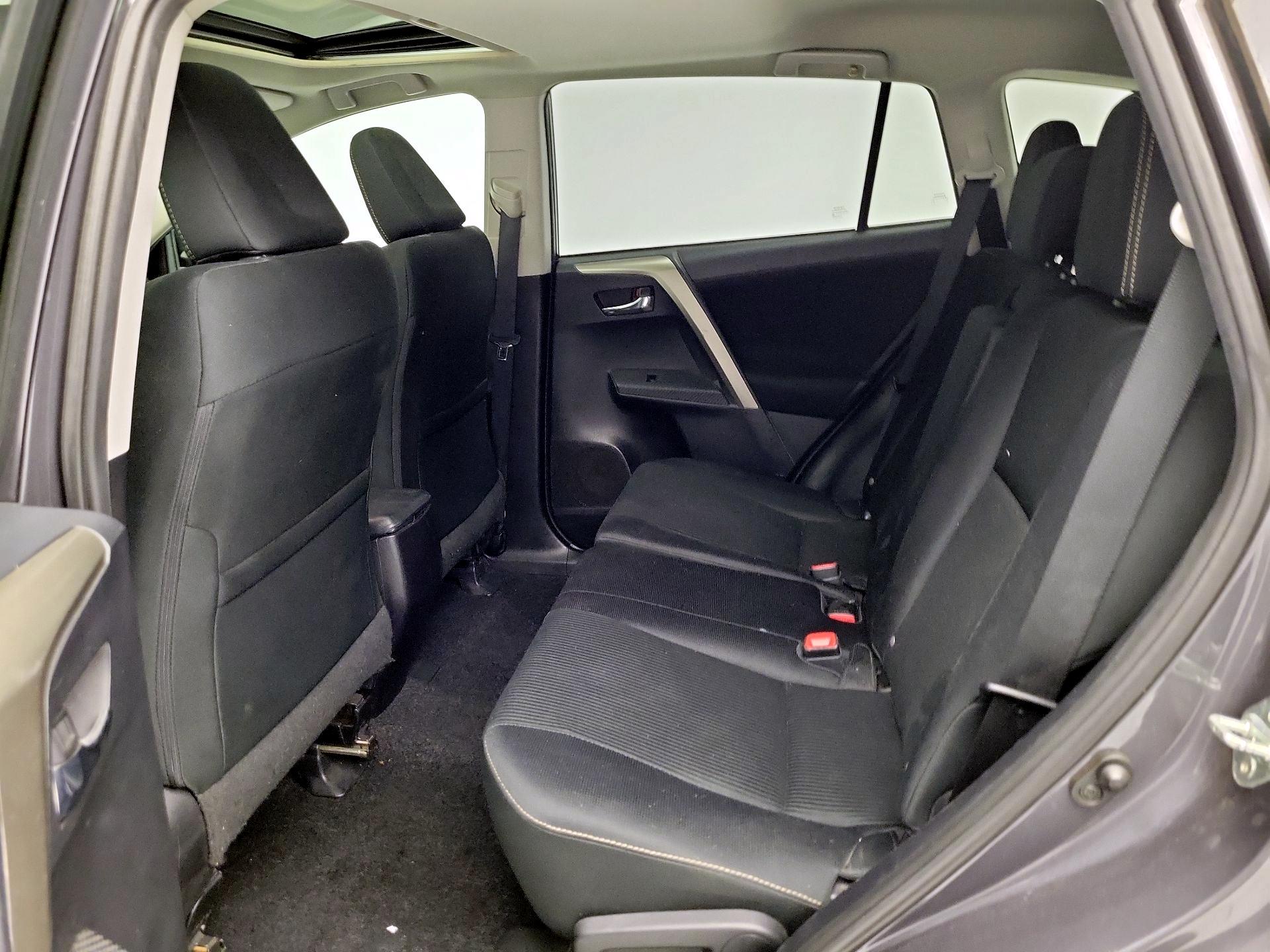 Thumbnail: 2014 Toyota RAV4 - 20