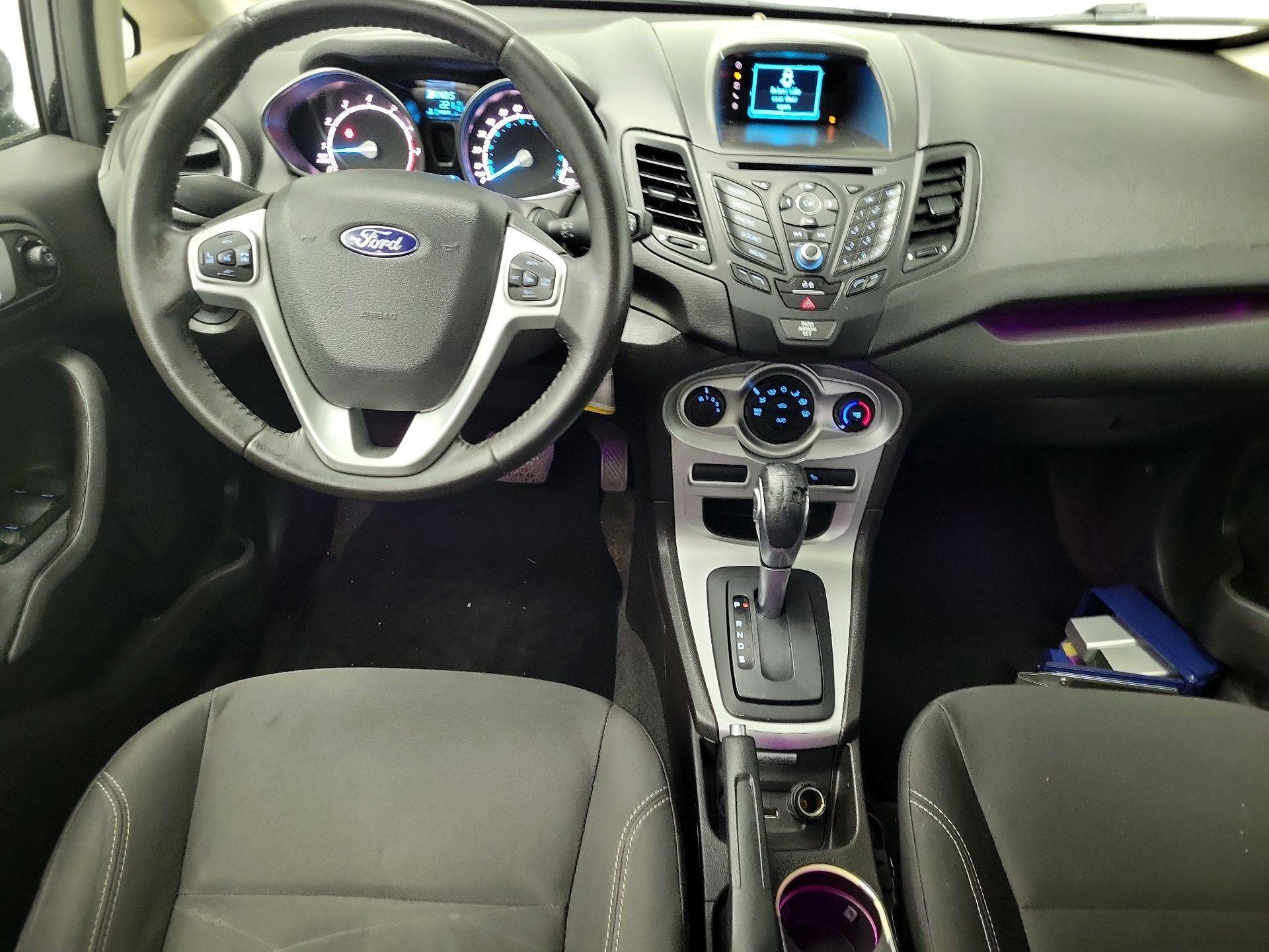Thumbnail: 2016 Ford Fiesta - 9
