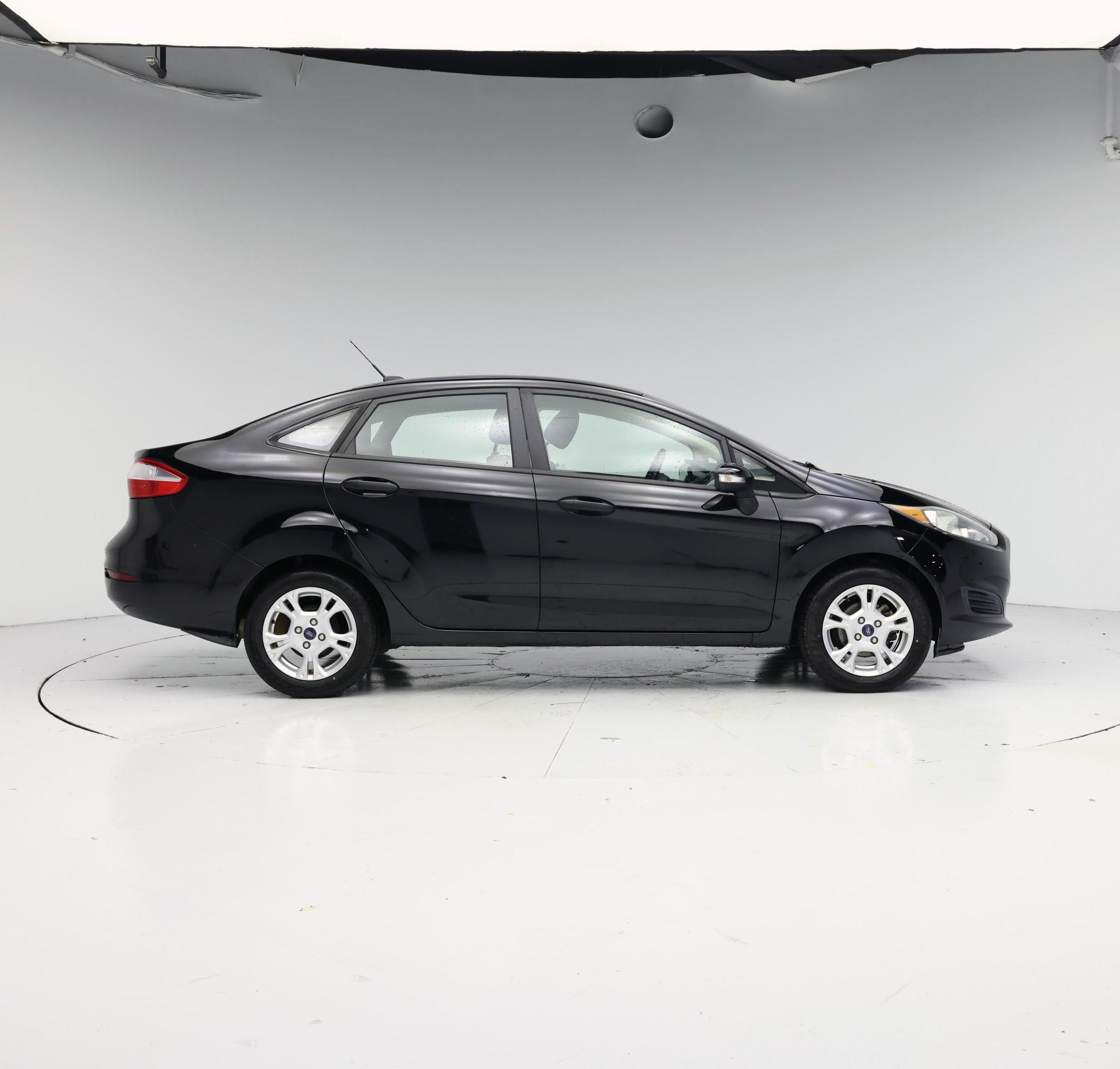 Thumbnail: 2016 Ford Fiesta - 7