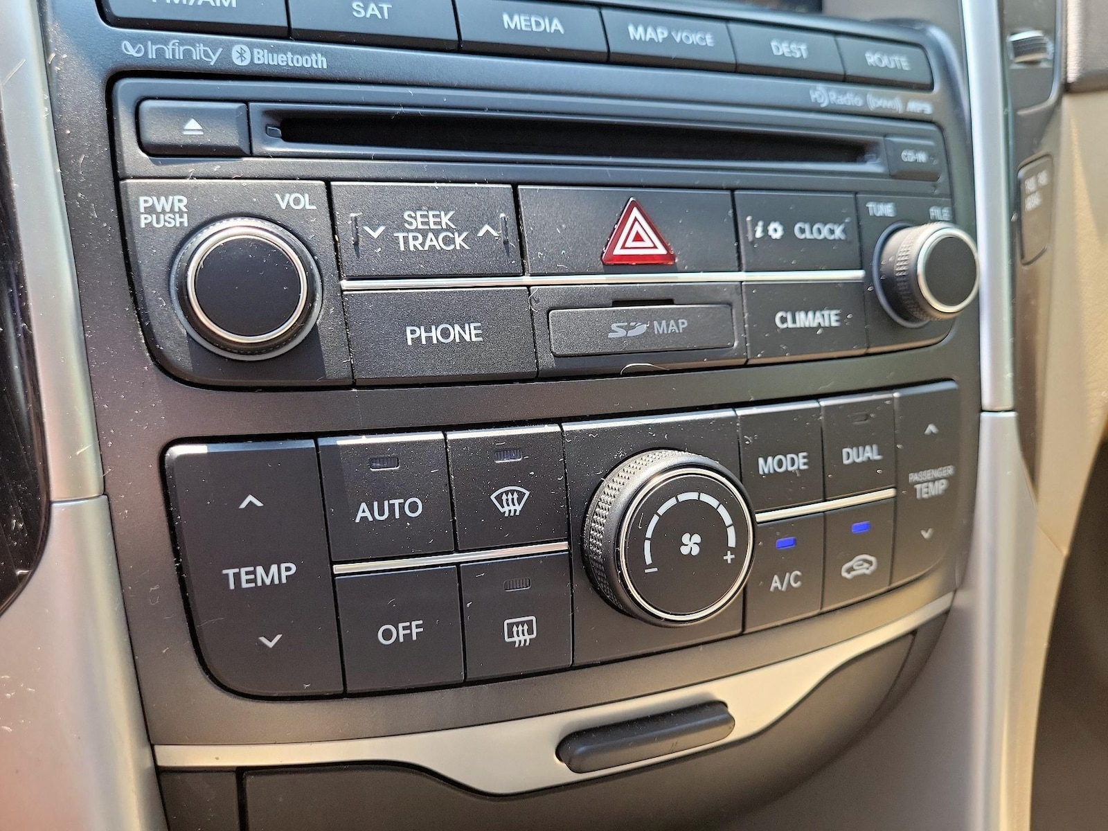 2014 Hyundai Sonata Limited - Photo 18
