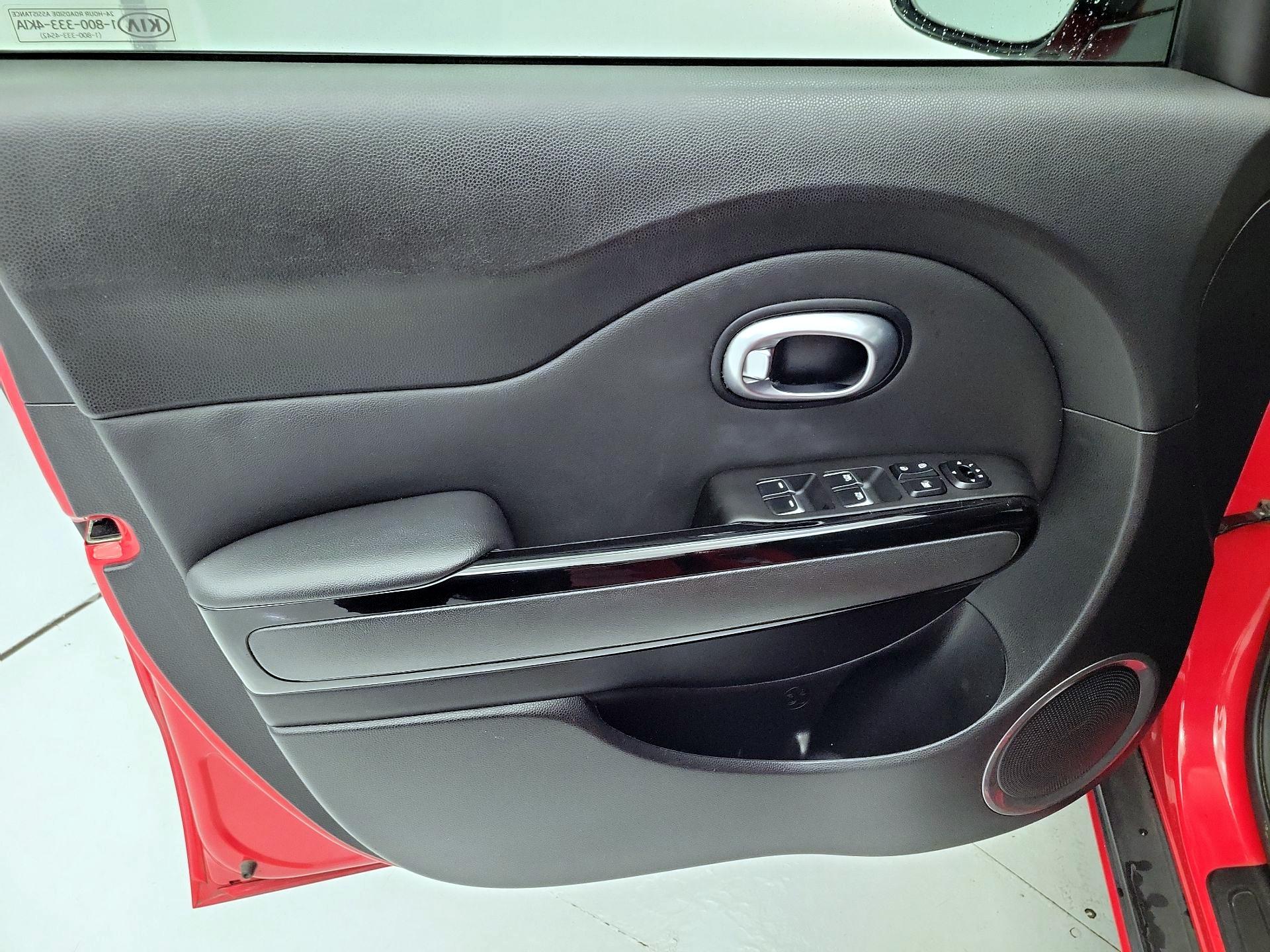 Thumbnail: 2019 Kia Soul - 12