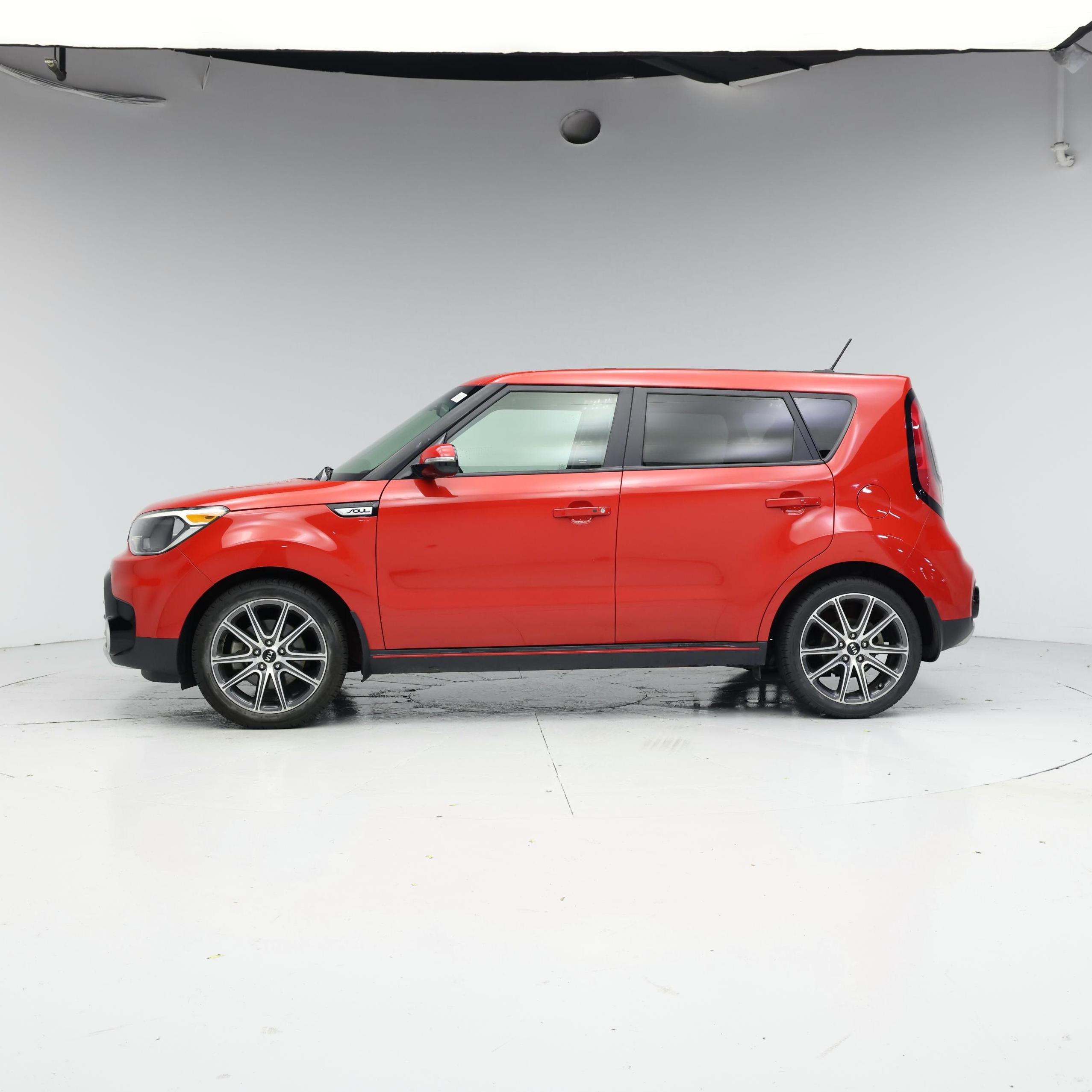 Thumbnail: 2019 Kia Soul - 3