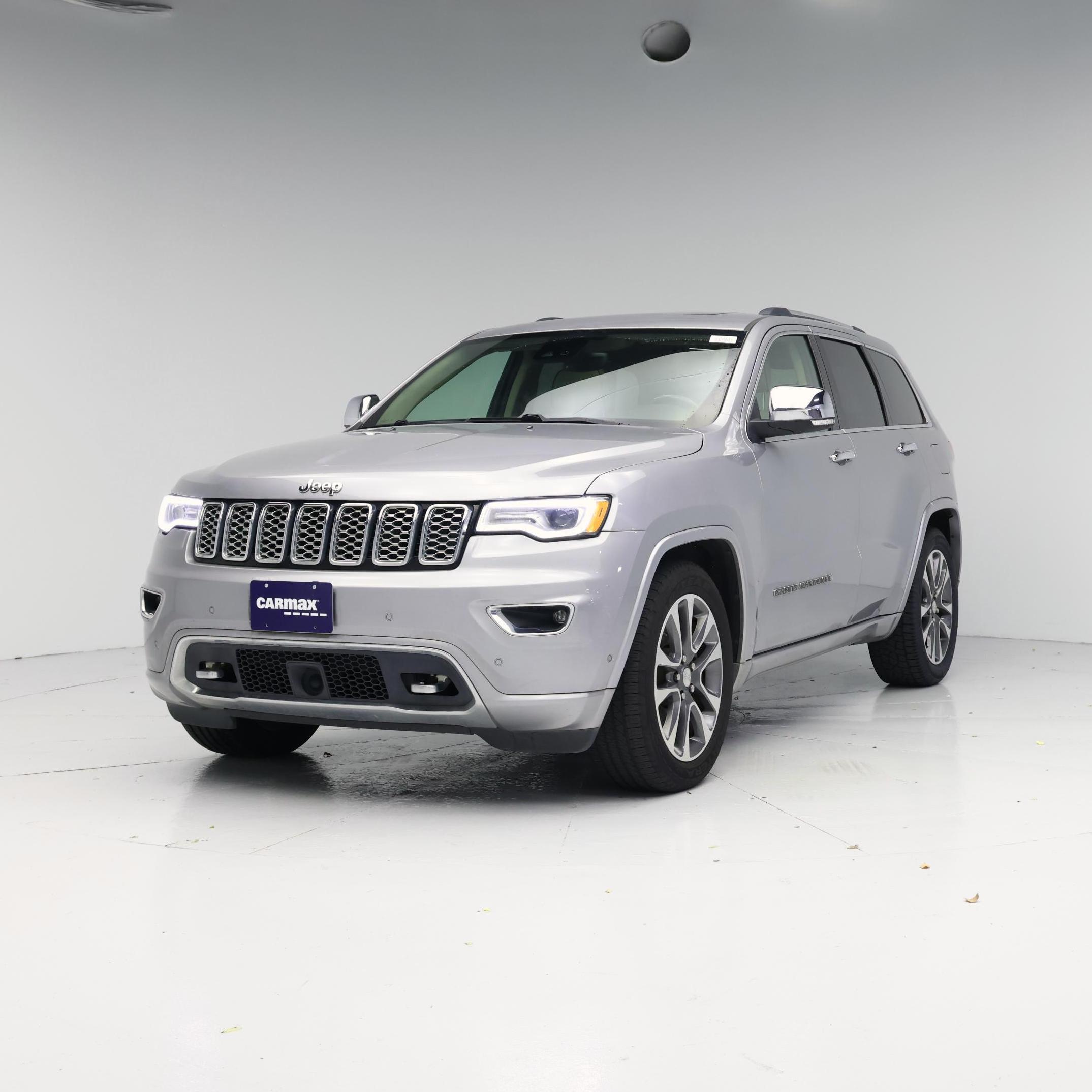 Thumbnail: 2017 Jeep Grand Cherokee - 4