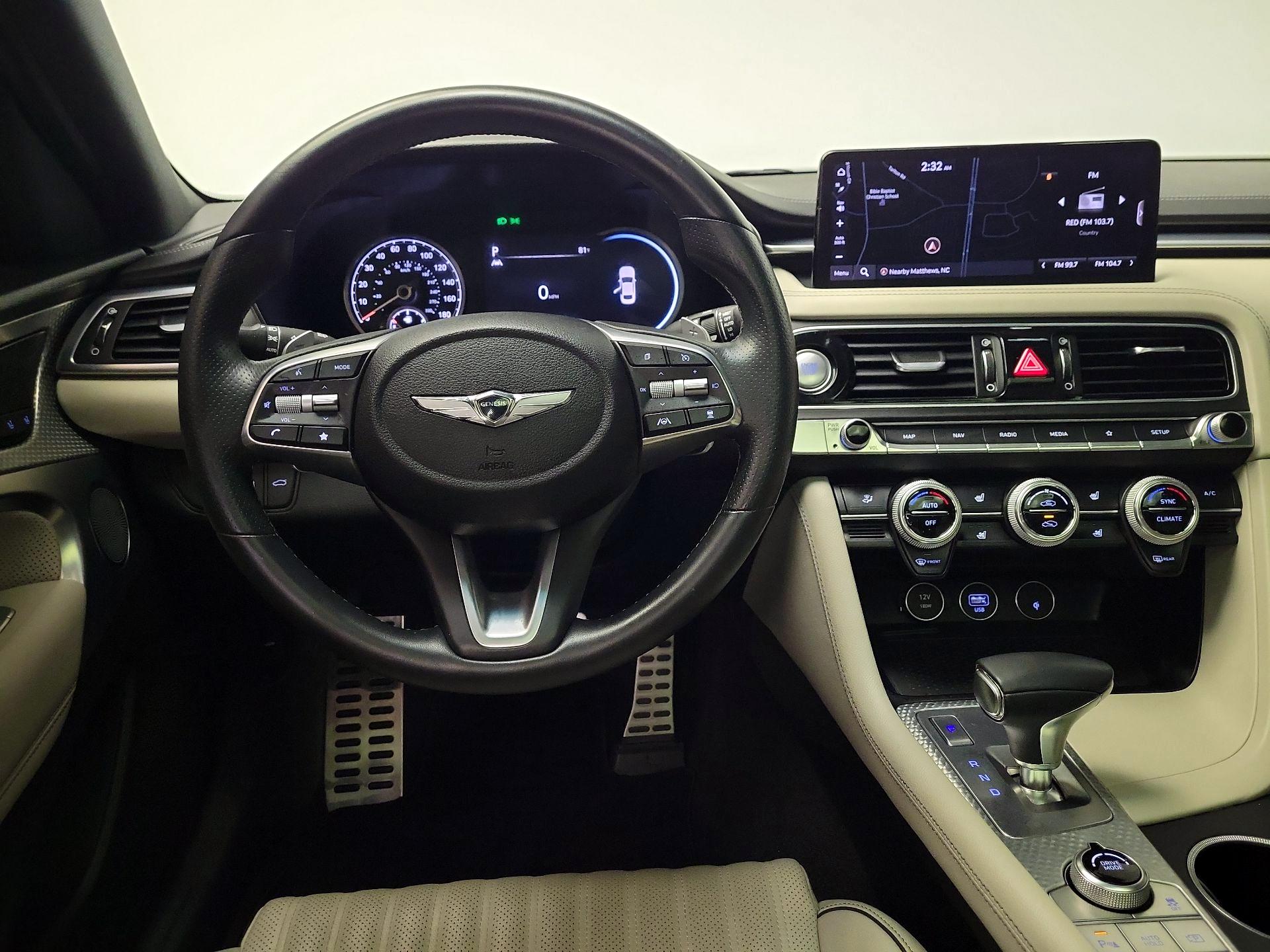 Thumbnail: 2023 Genesis G70 - 10