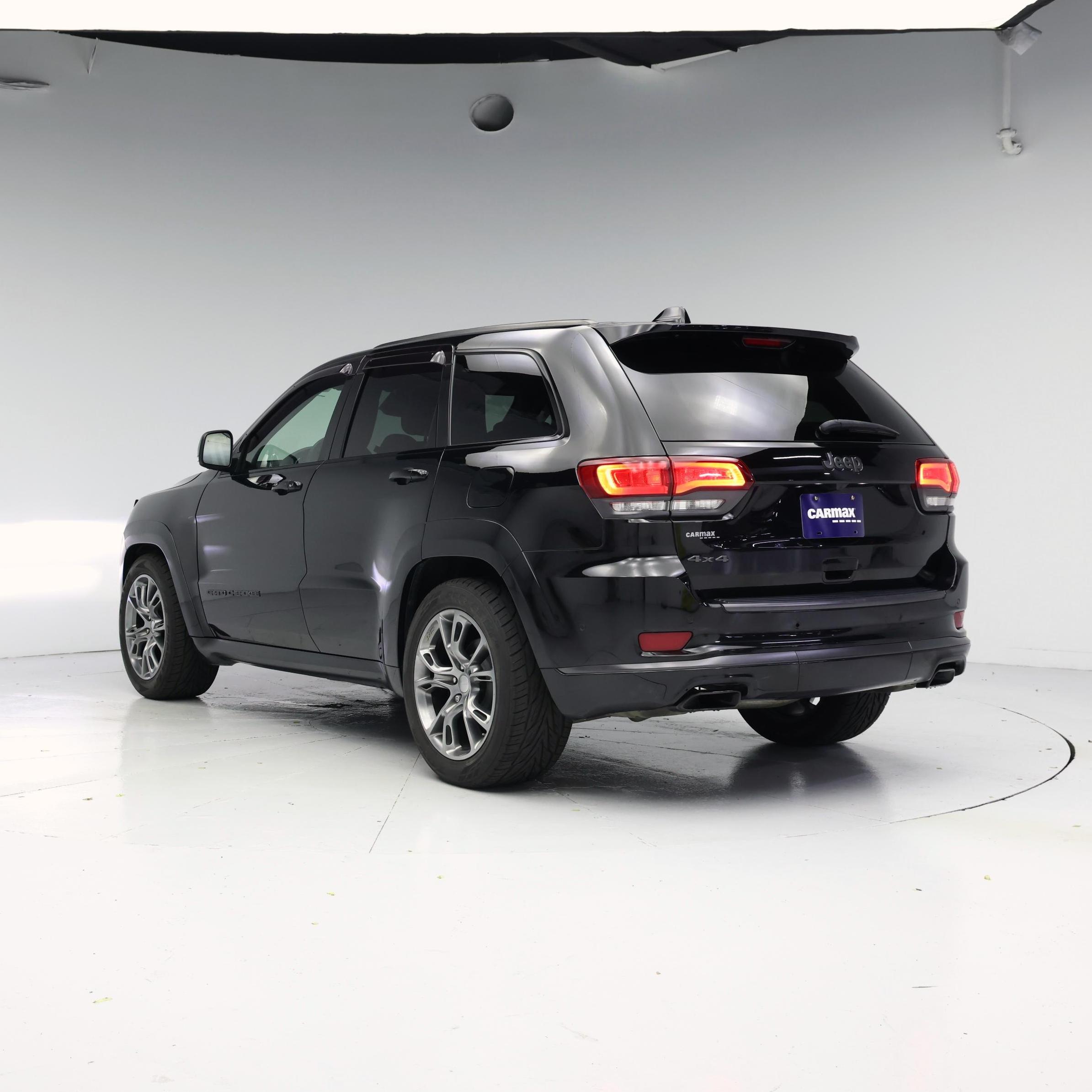 Thumbnail: 2018 Jeep Grand Cherokee - 2