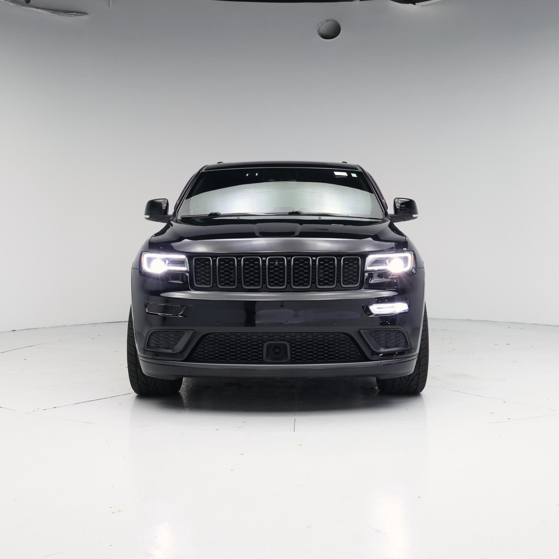Thumbnail: 2018 Jeep Grand Cherokee - 5