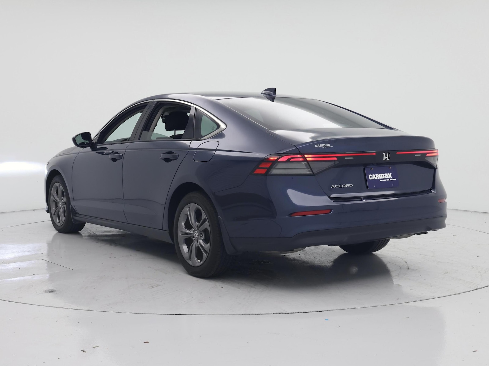 2024 Honda Accord EX - Photo 3