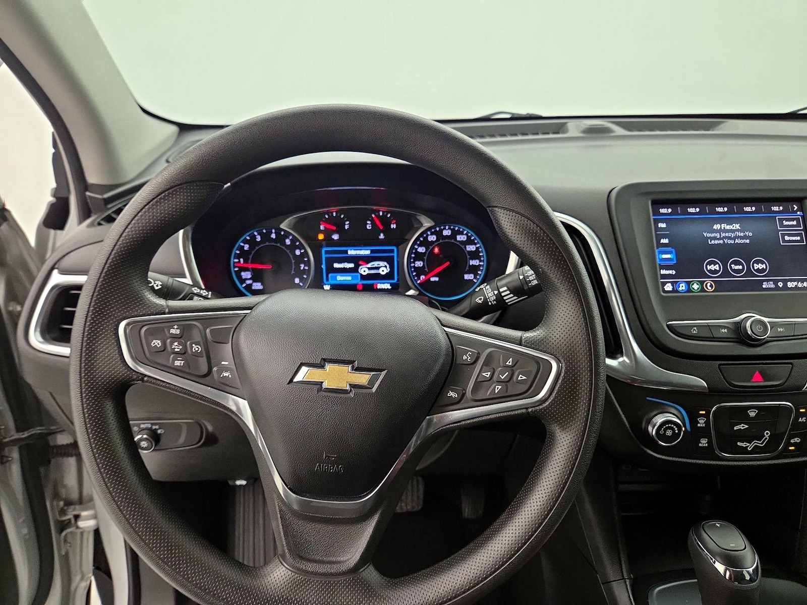 2021 Chevrolet Equinox LT - Photo 11