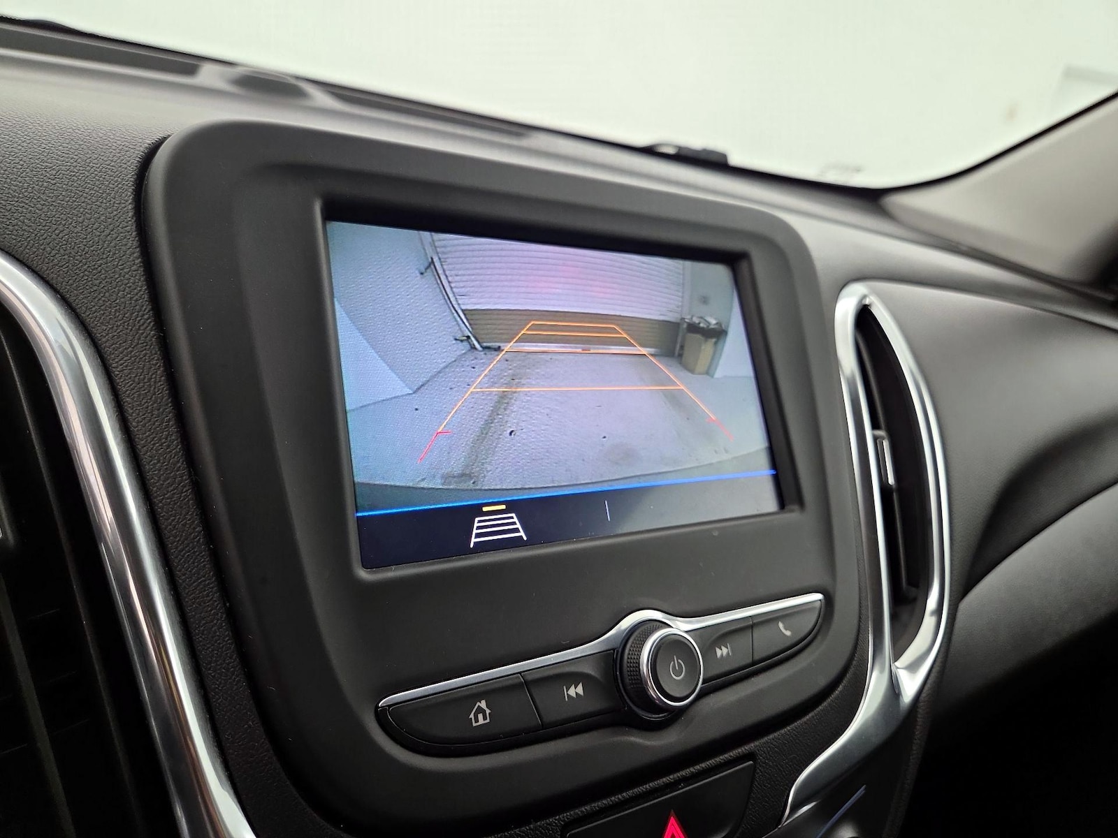 2021 Chevrolet Equinox LT - Photo 15