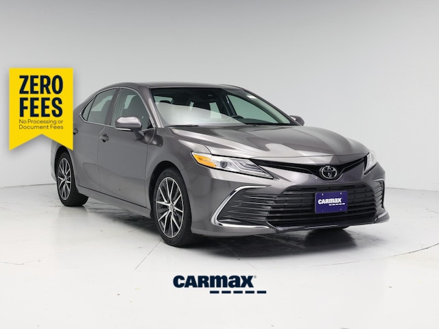 Gray 2021 Toyota Camry Sedan Front-Wheel Drive Automatic