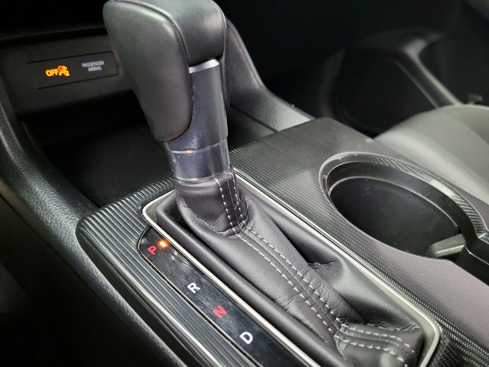 2024 Honda Civic Hatchback Sport - Photo 18