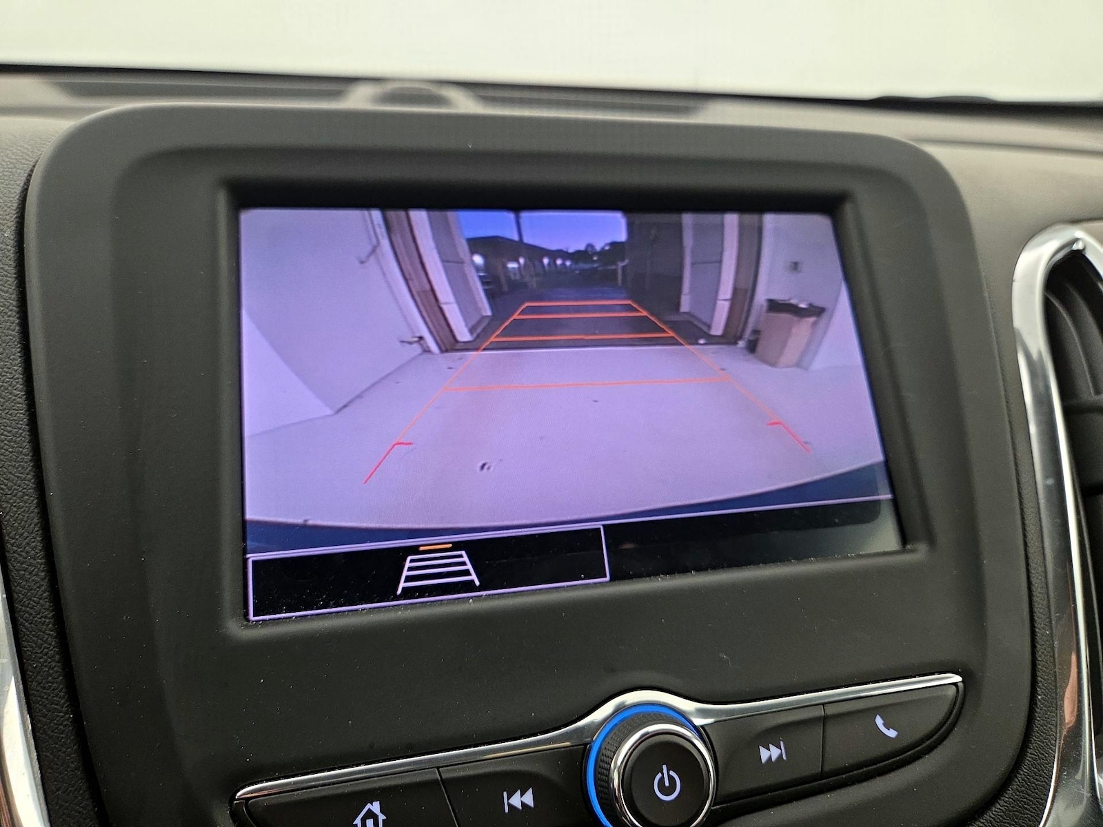 2024 Chevrolet Equinox LT - Photo 15
