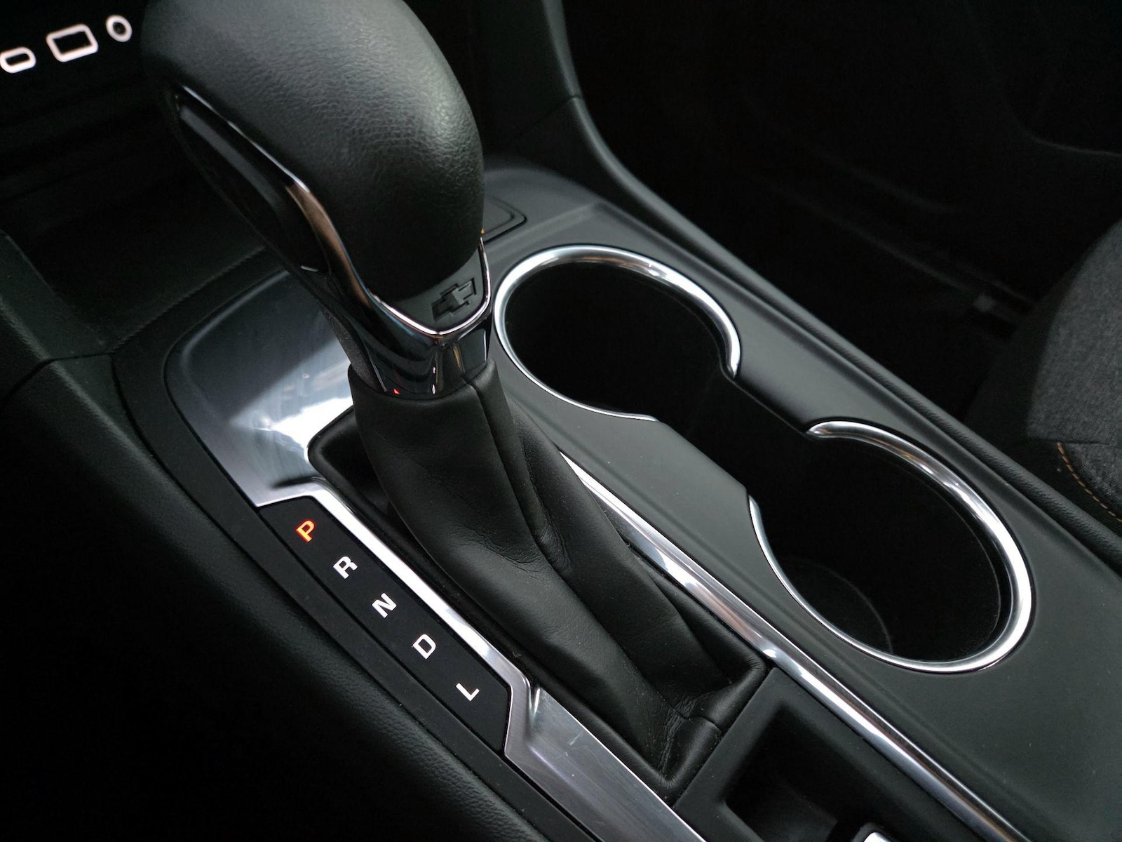 2024 Chevrolet Equinox LT - Photo 18