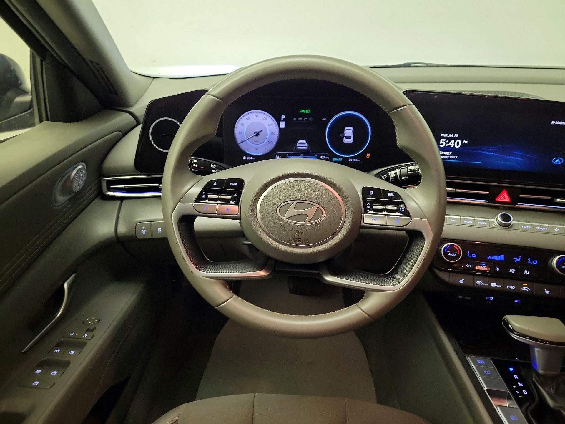Thumbnail: 2024 Hyundai Elantra - 10