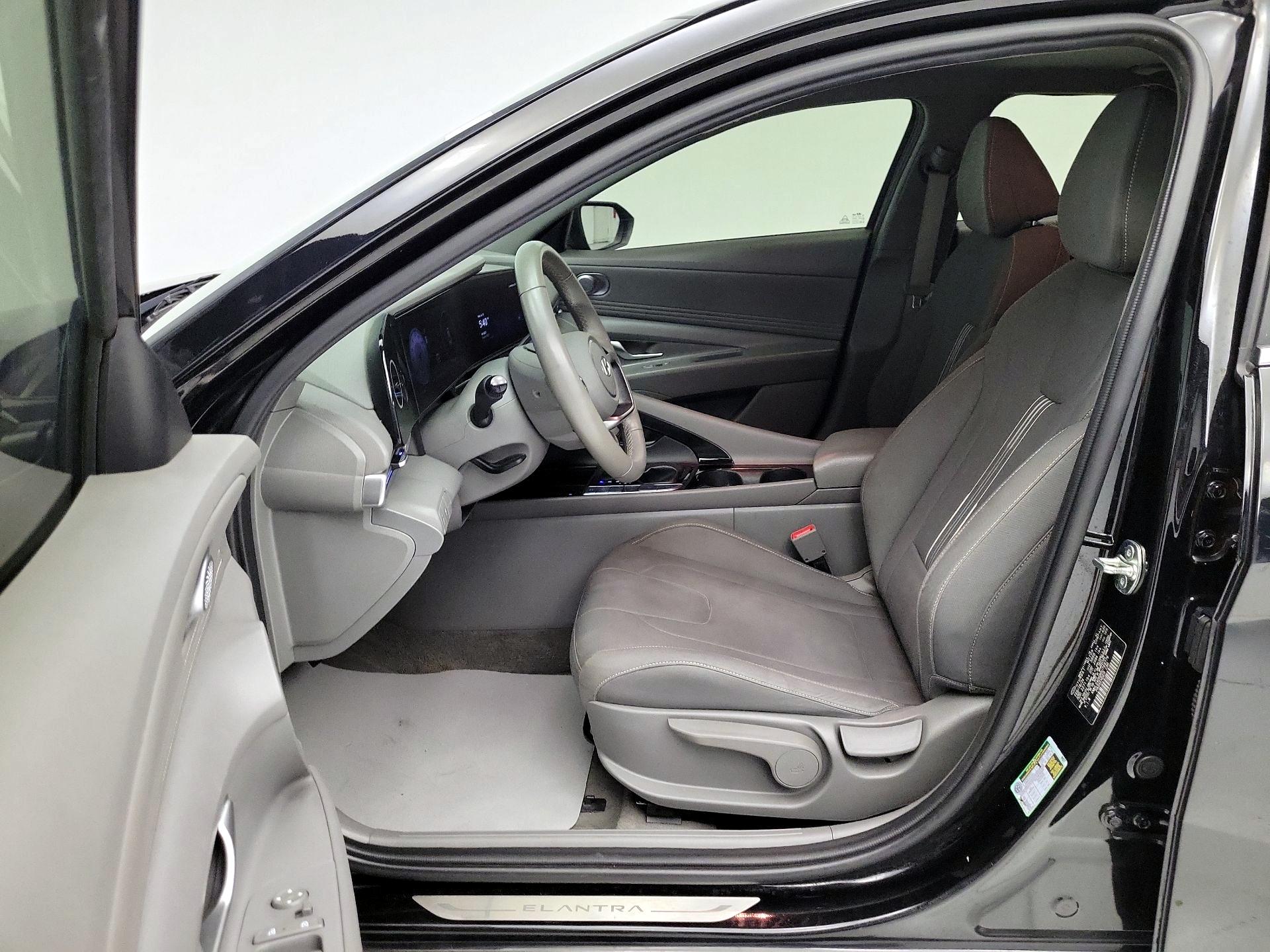 Thumbnail: 2024 Hyundai Elantra - 11