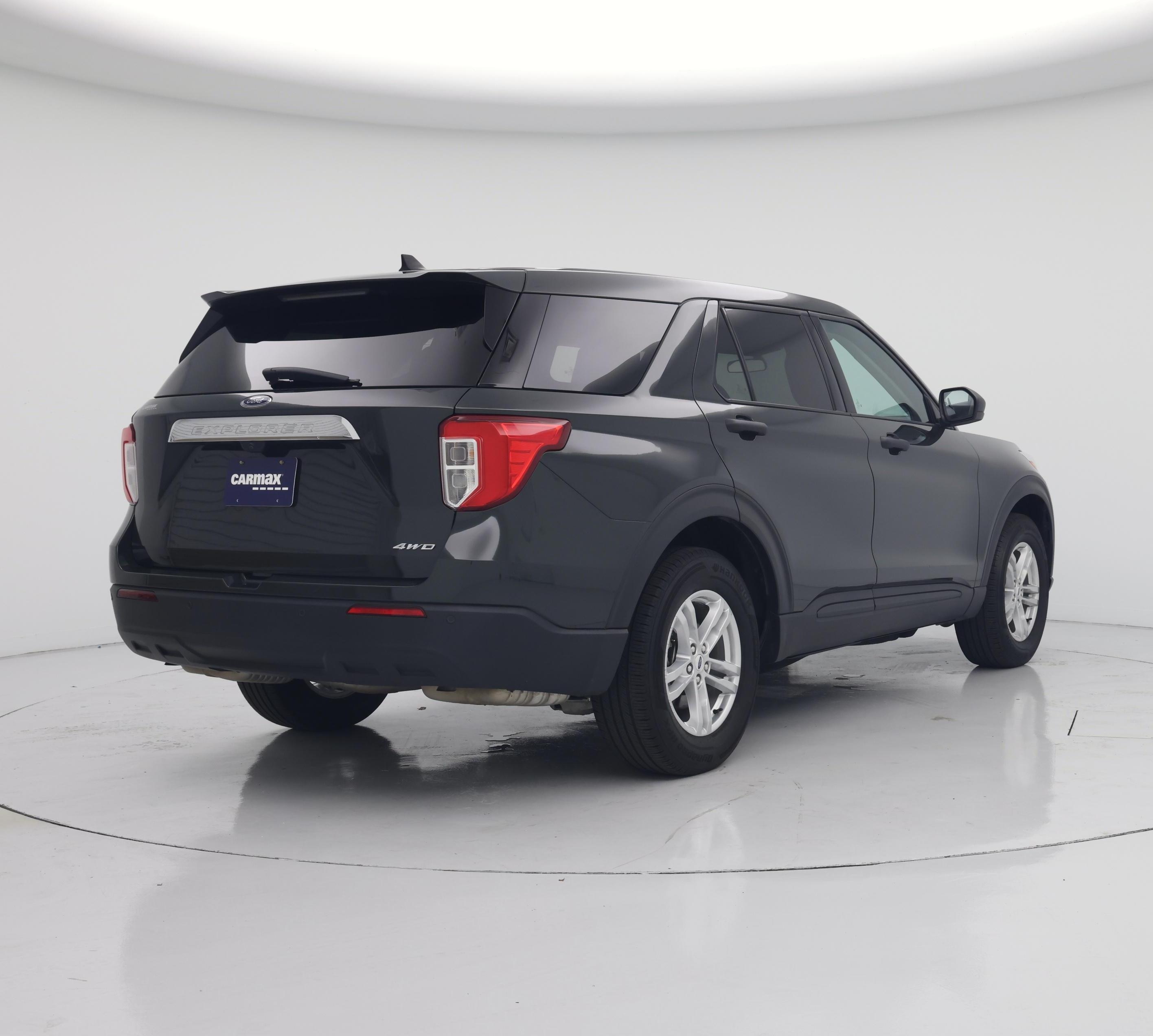 Thumbnail: 2023 Ford Explorer - 8