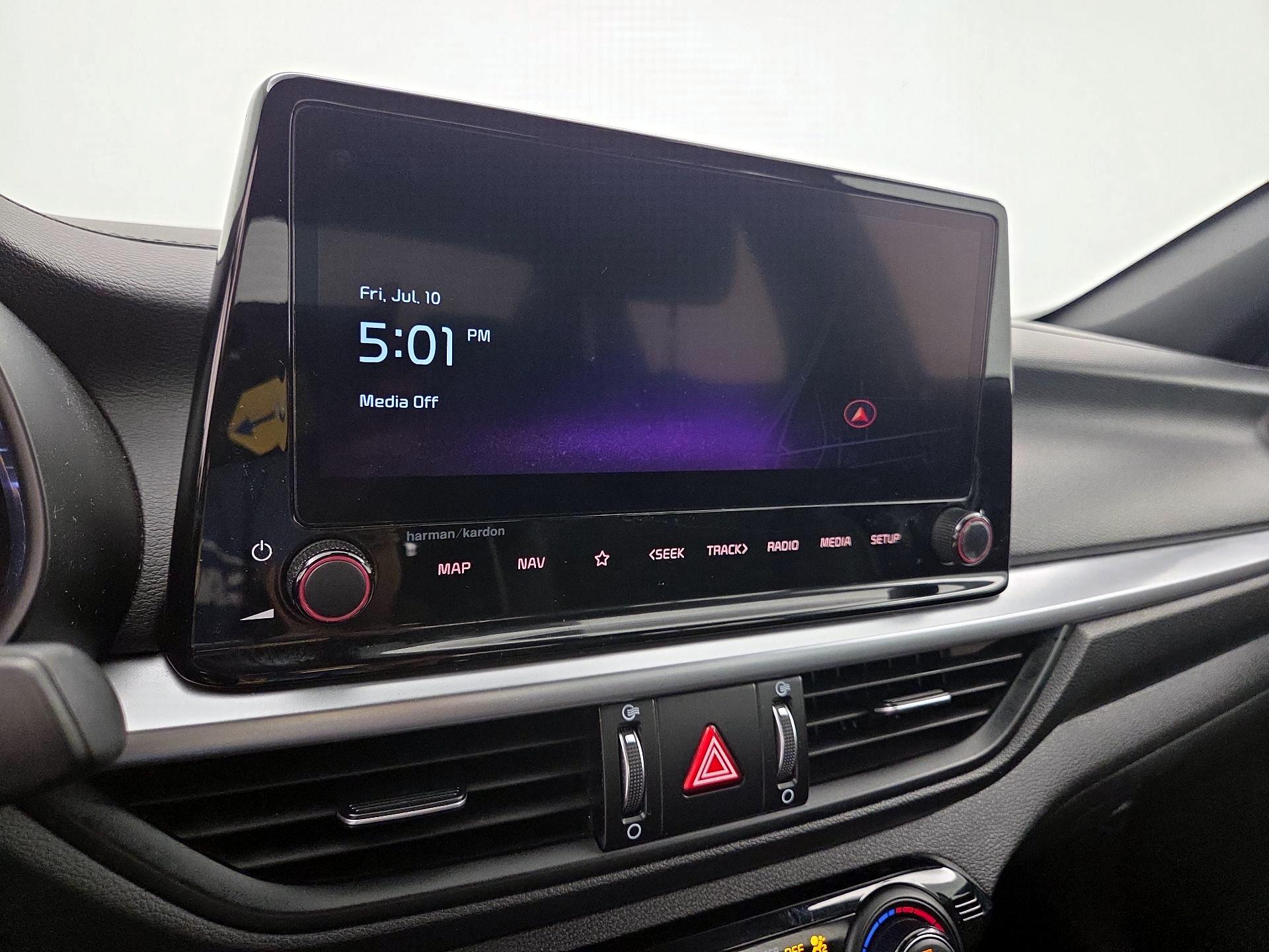 Thumbnail: 2024 Kia Forte - 15