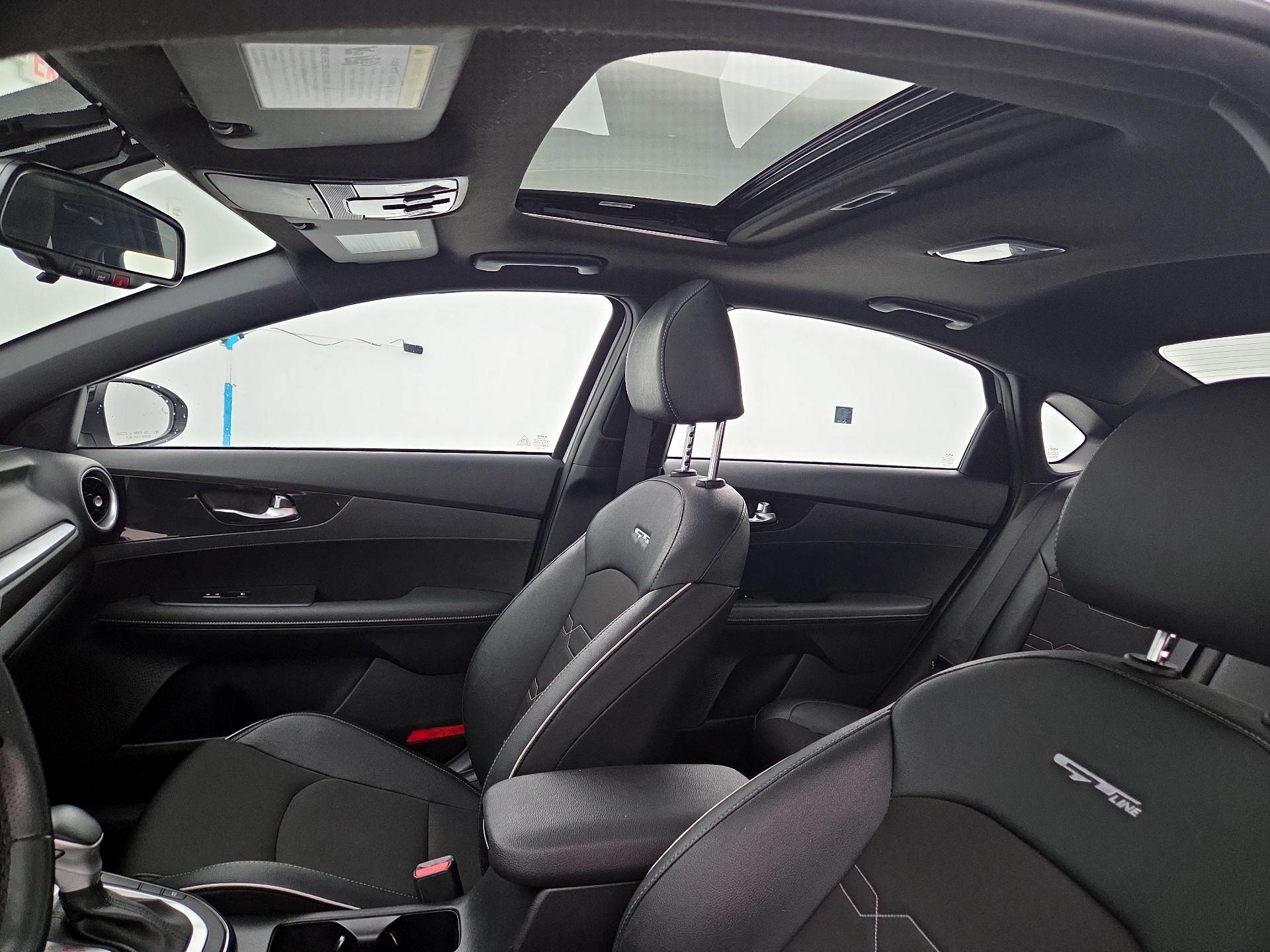 Thumbnail: 2024 Kia Forte - 19