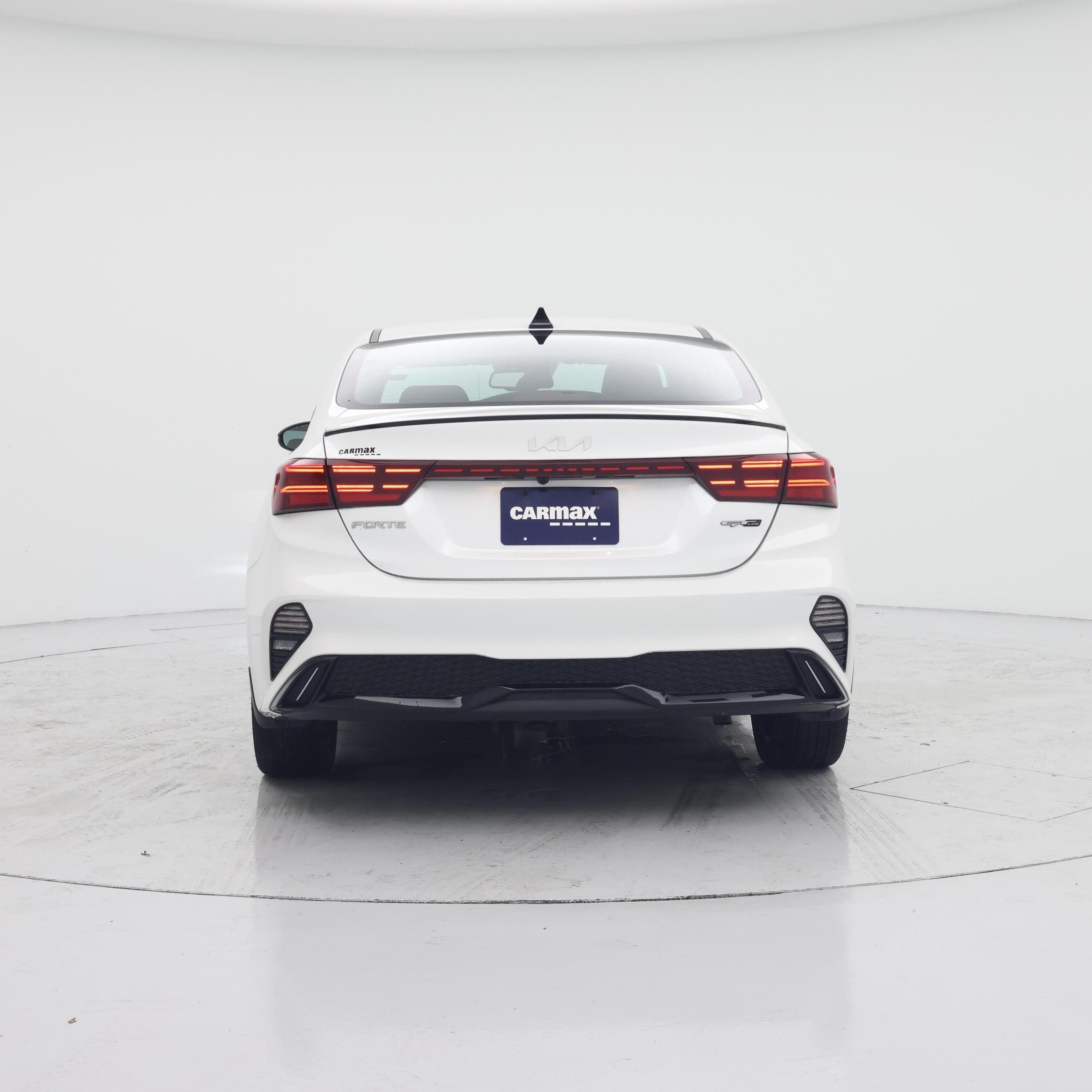 Thumbnail: 2024 Kia Forte - 6